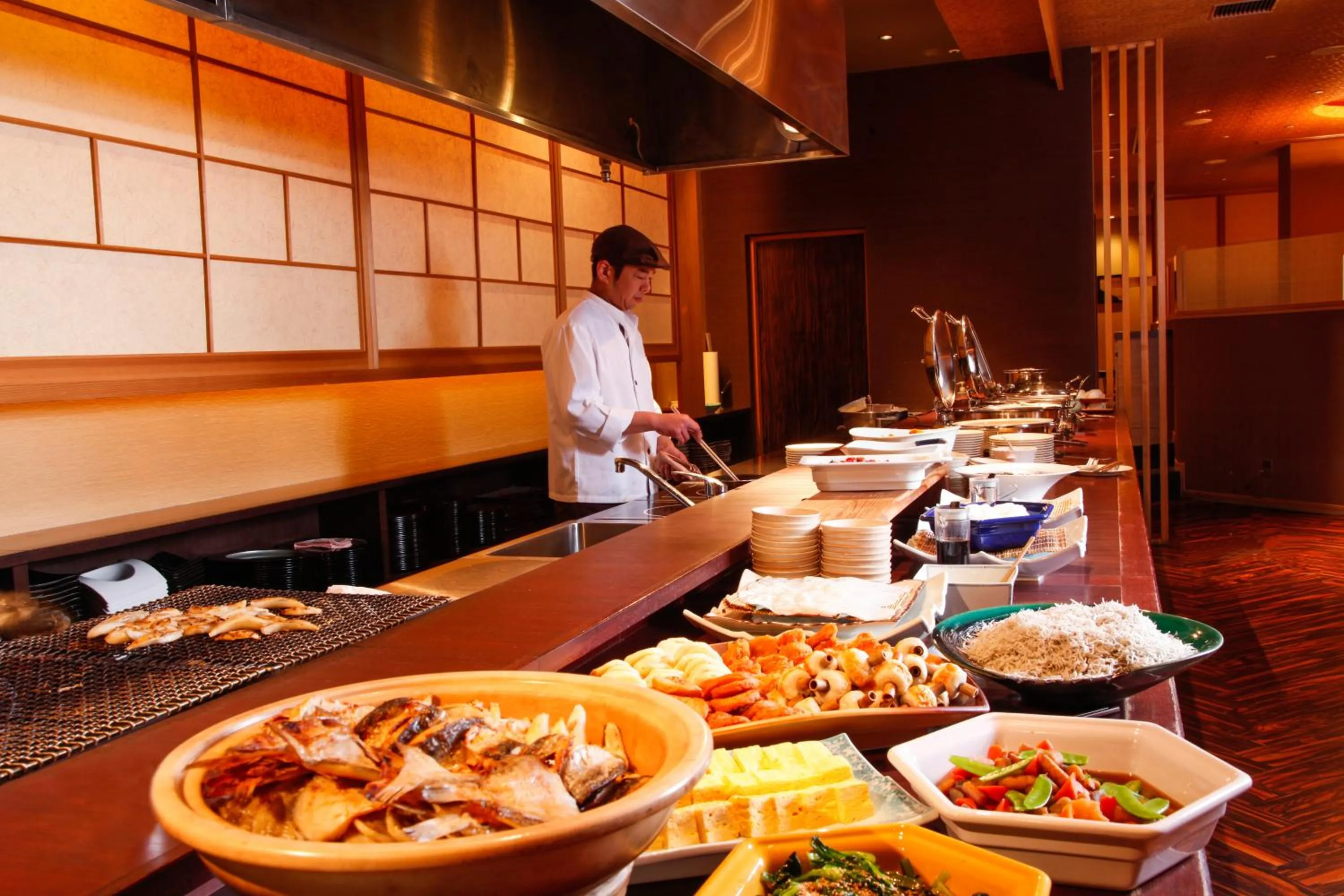 Breakfast in Plaza Awajishima