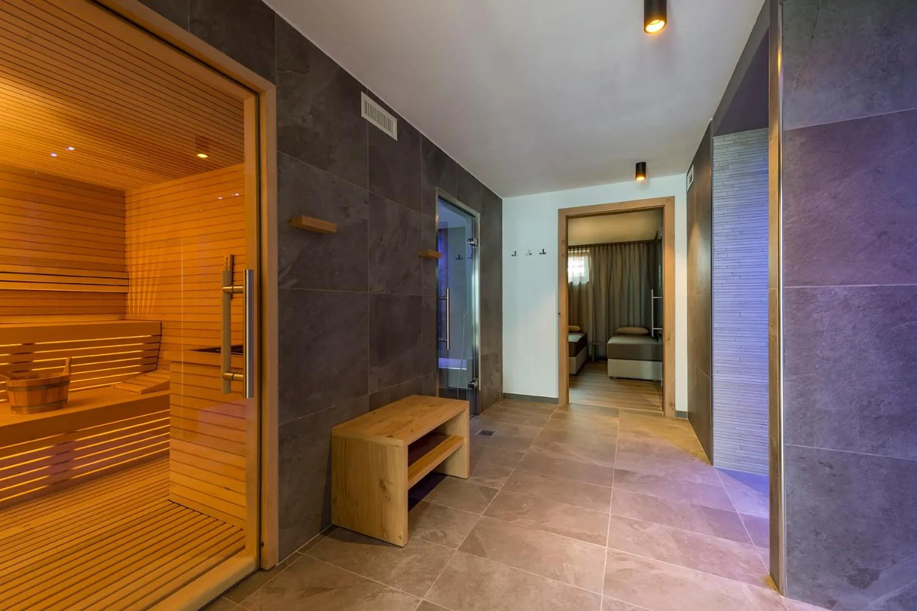 Spa and wellness centre/facilities in Chalet Aster