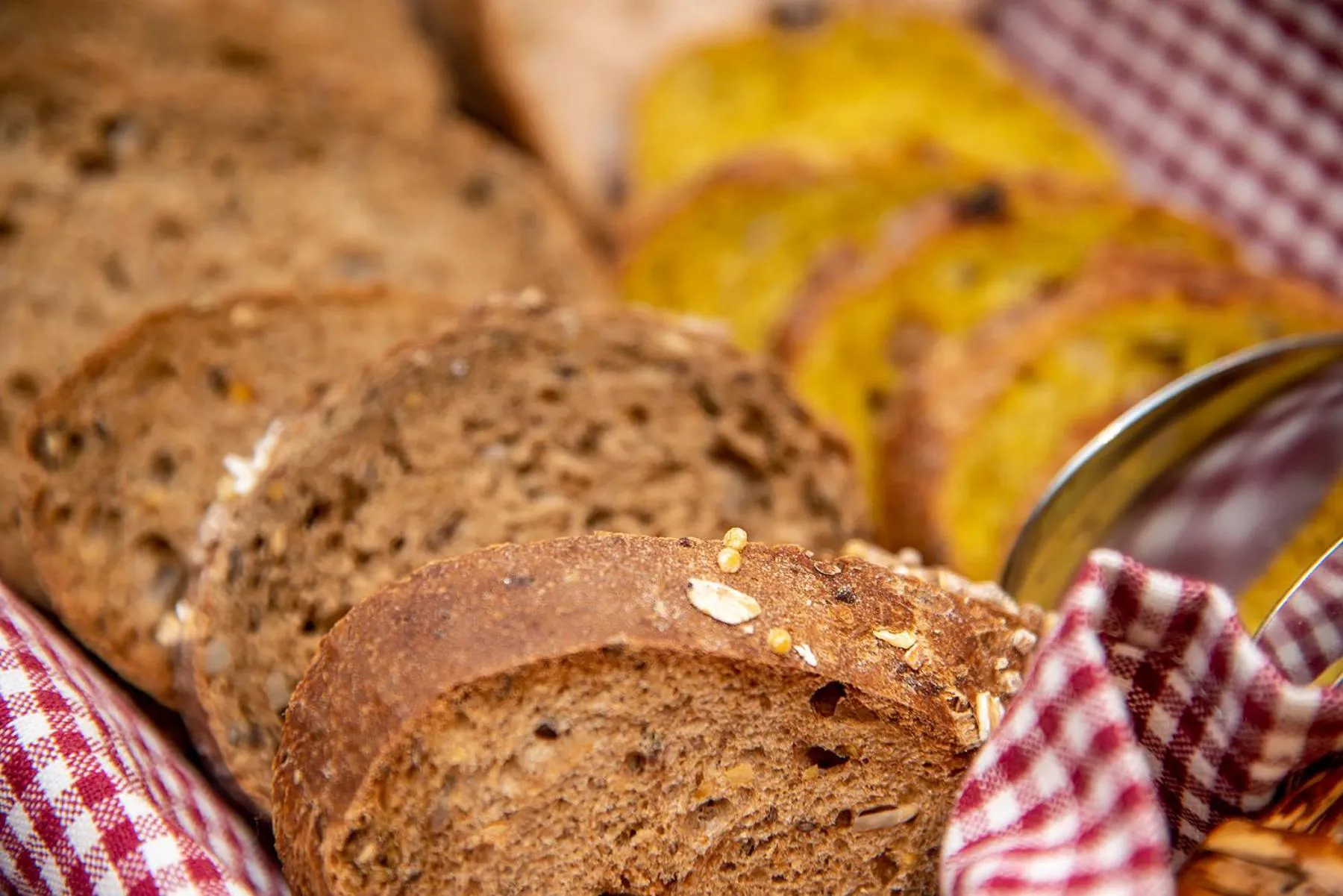 Buffet breakfast in Chalet Aster
