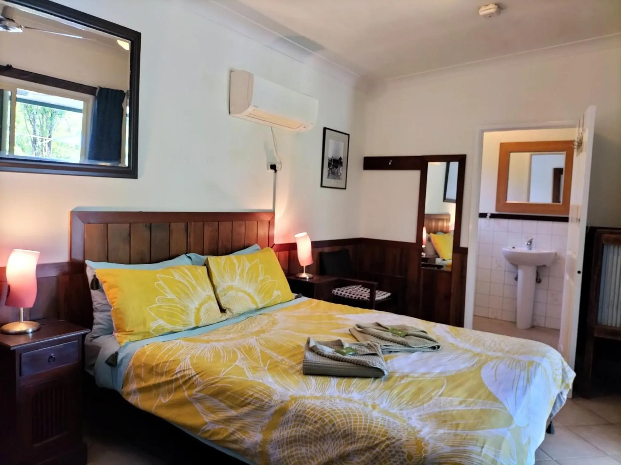 Bed in Daintree Riverview Lodges