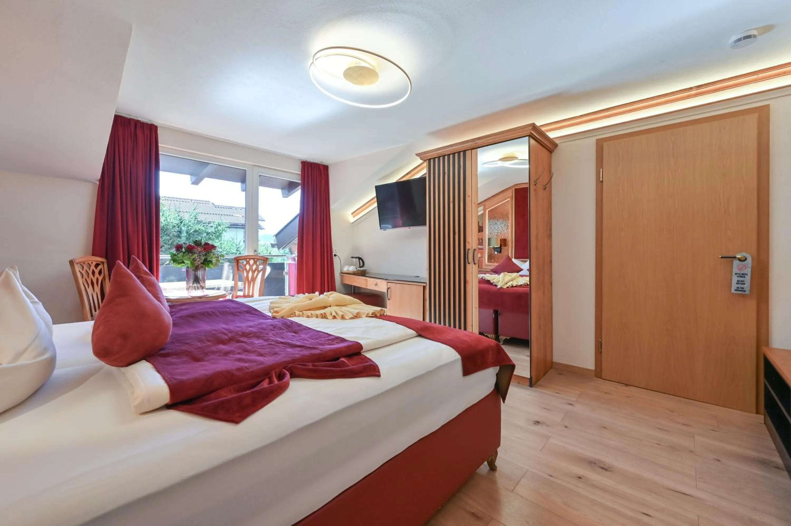 Bedroom, Bed in Hotel San Marco