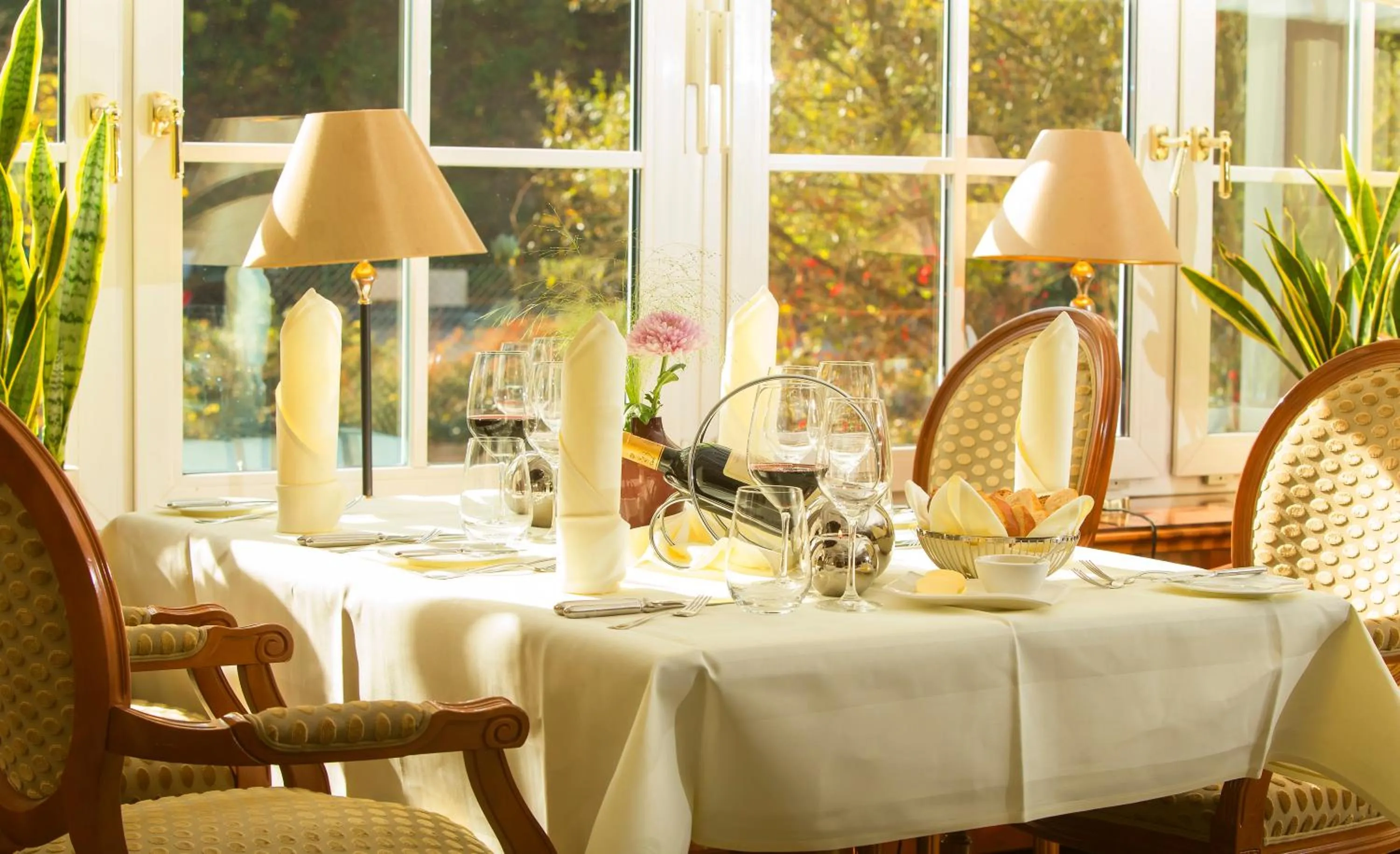 Restaurant/places to eat in Parkhotel Idar-Oberstein