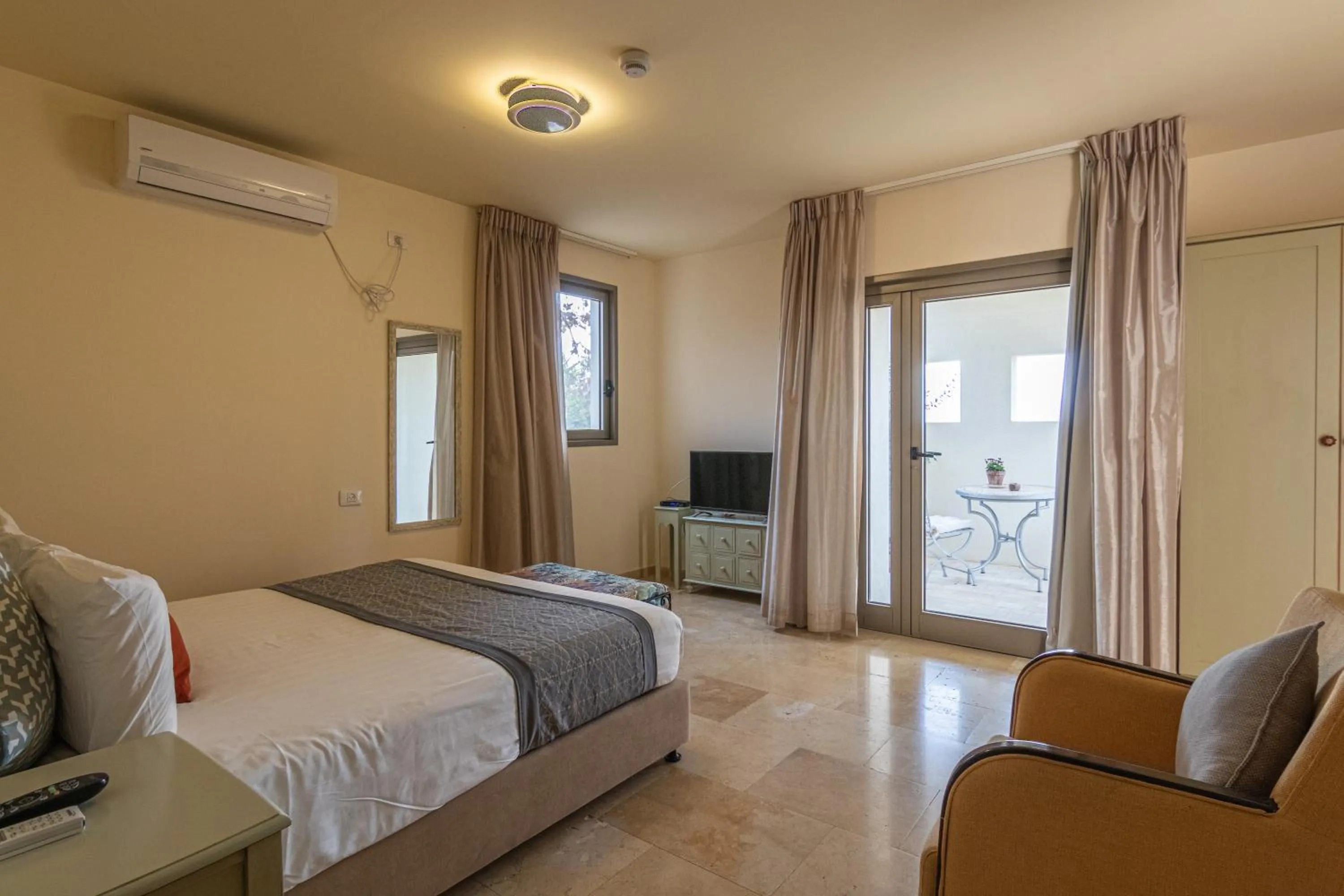 Bed in Yehelim Boutique Hotel