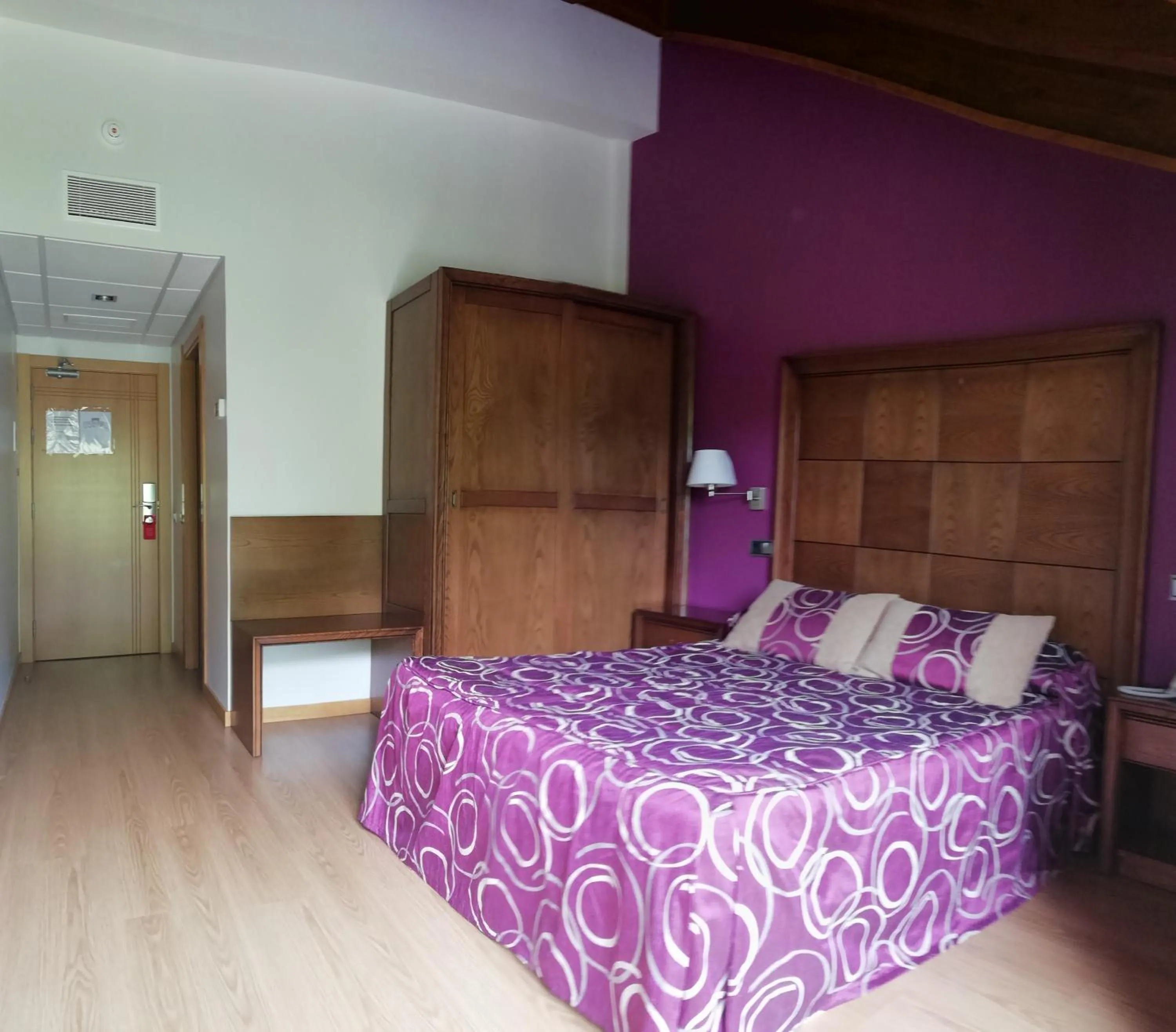 Decorative detail, Bed in Hotel Casa Chuldian