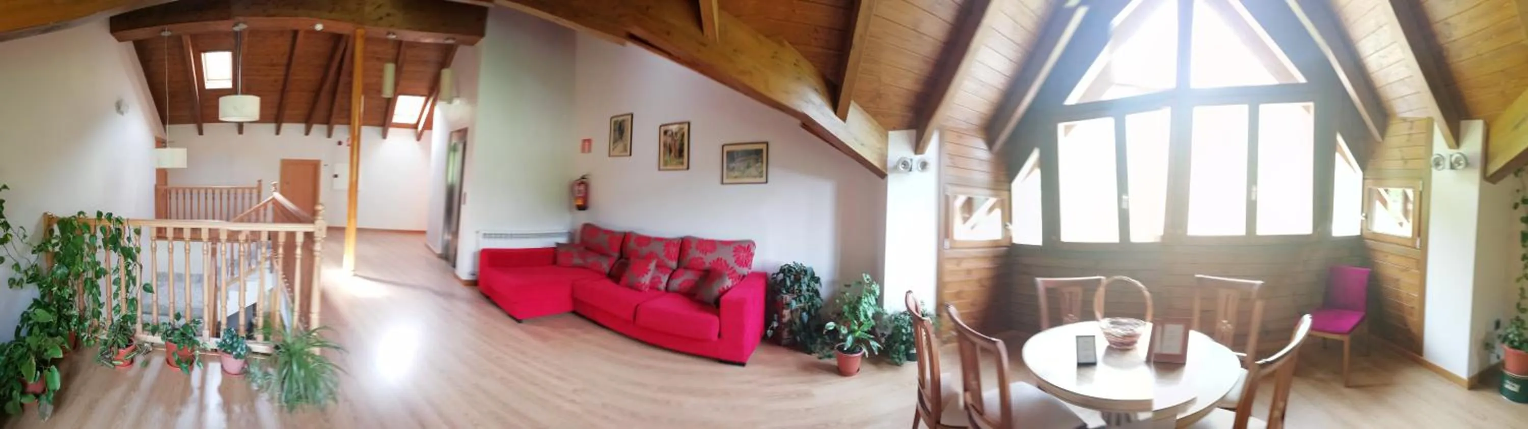 Communal lounge/ TV room in Hotel Casa Chuldian