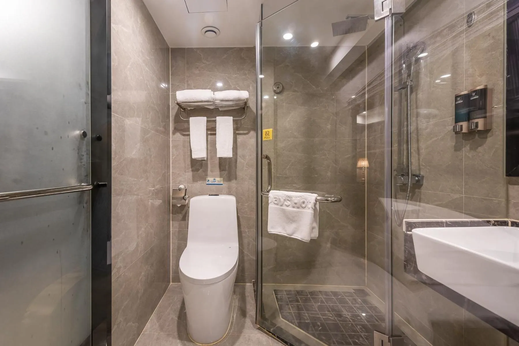 Breakfast in Days Hotel Yishun Guilin