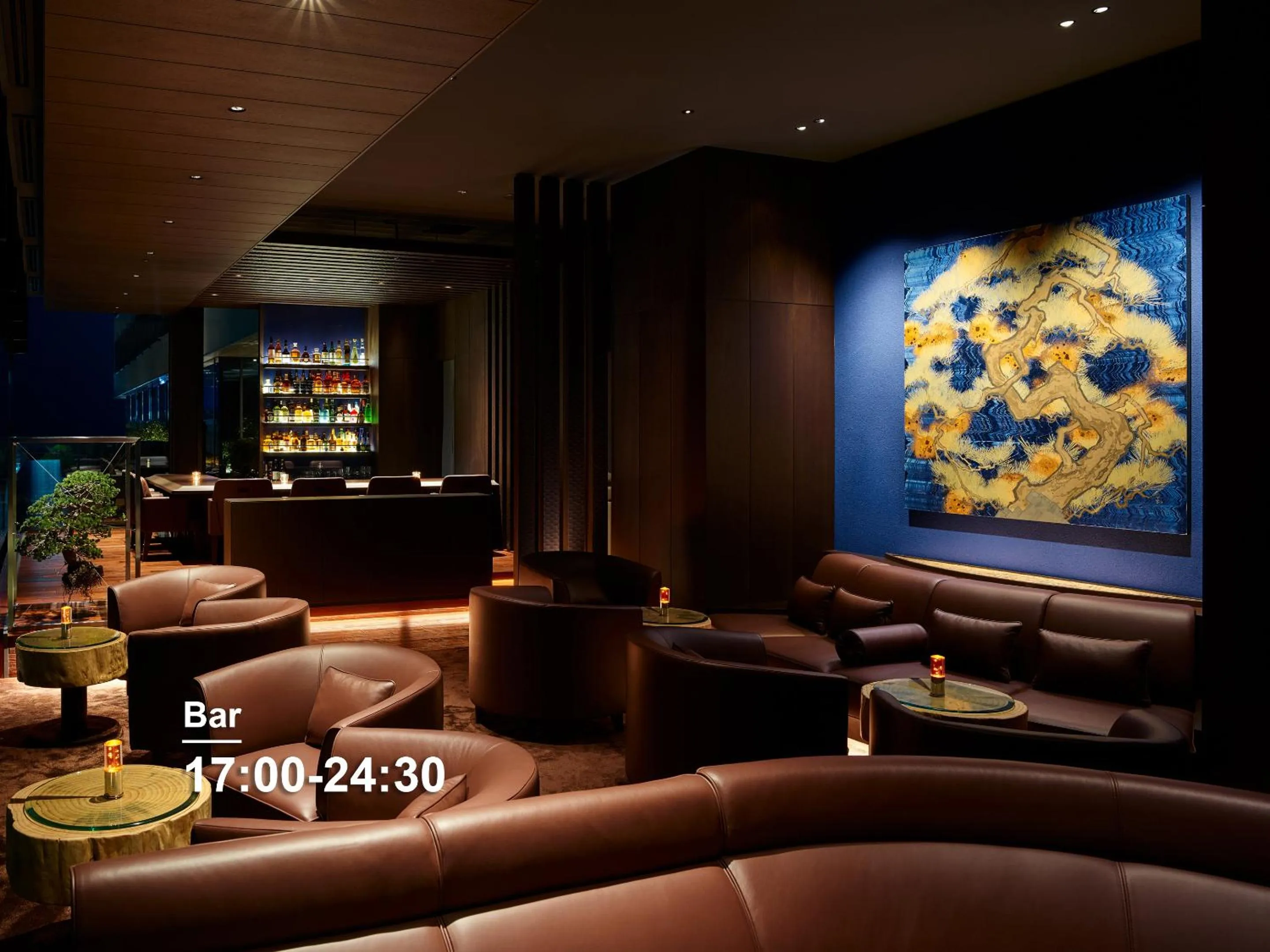 Lounge or bar in Mitsui Garden Hotel Nihonbashi Premier