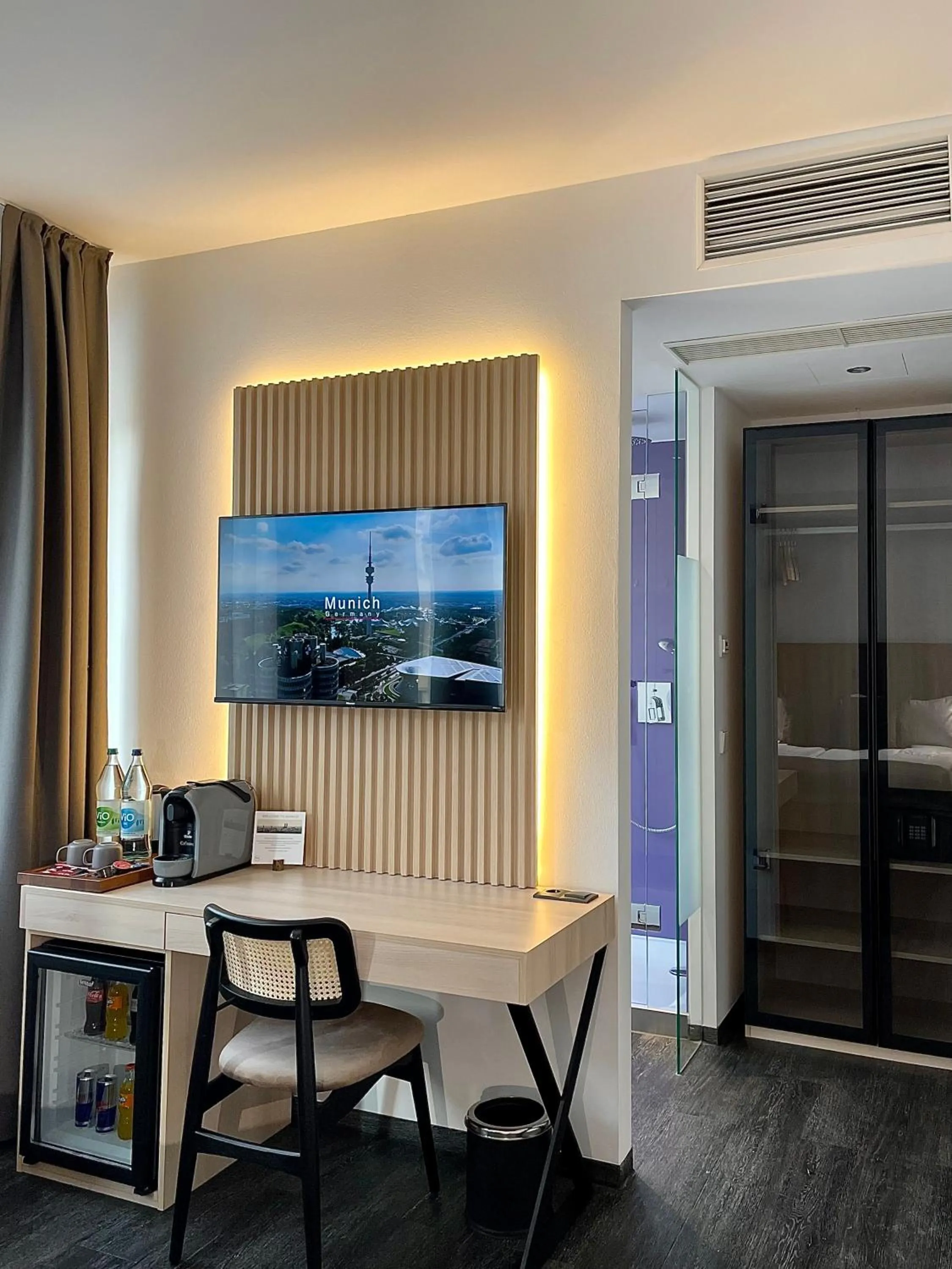 TV and multimedia in Bayer's City Hotel