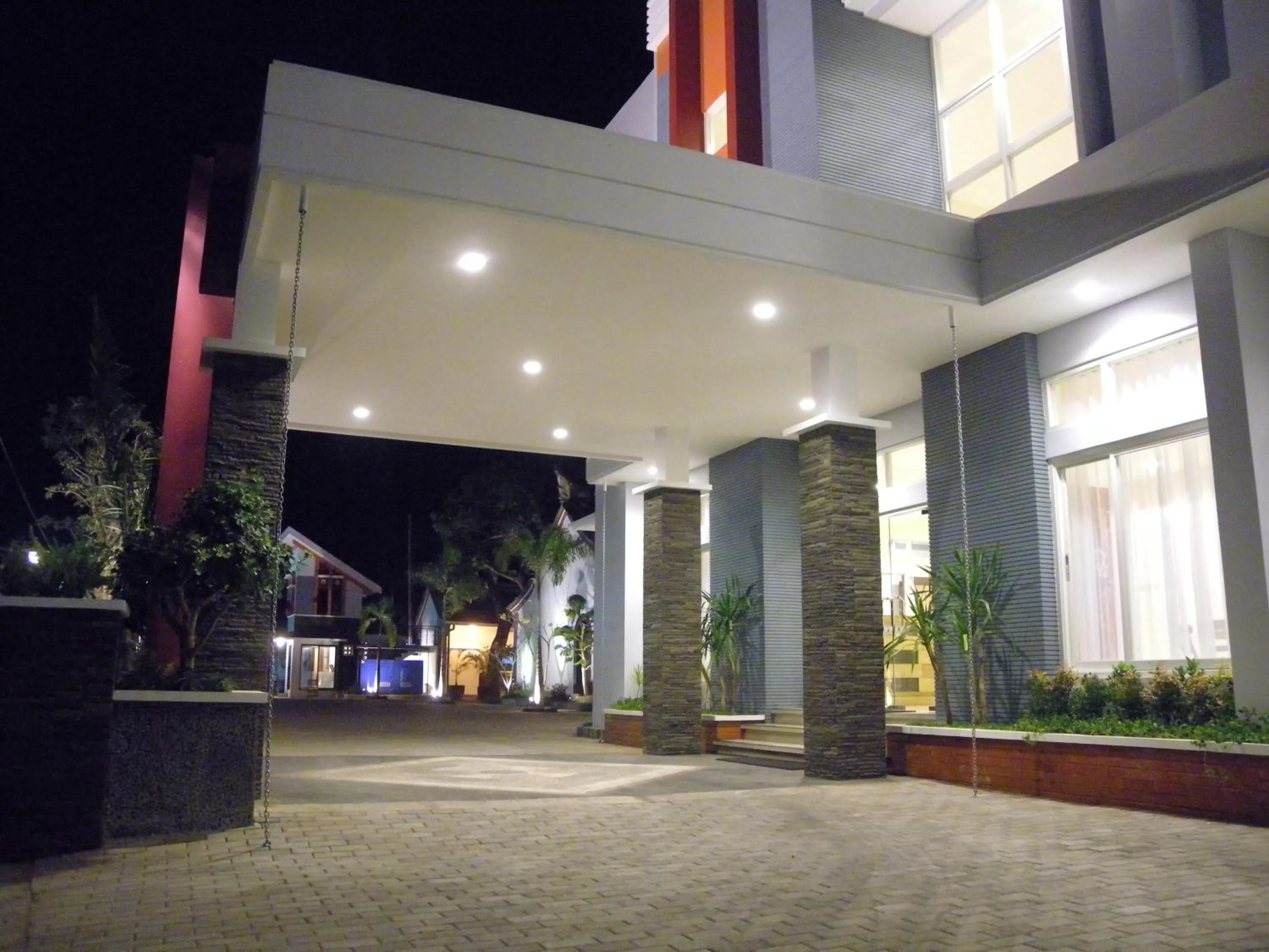 Antika Hotel
