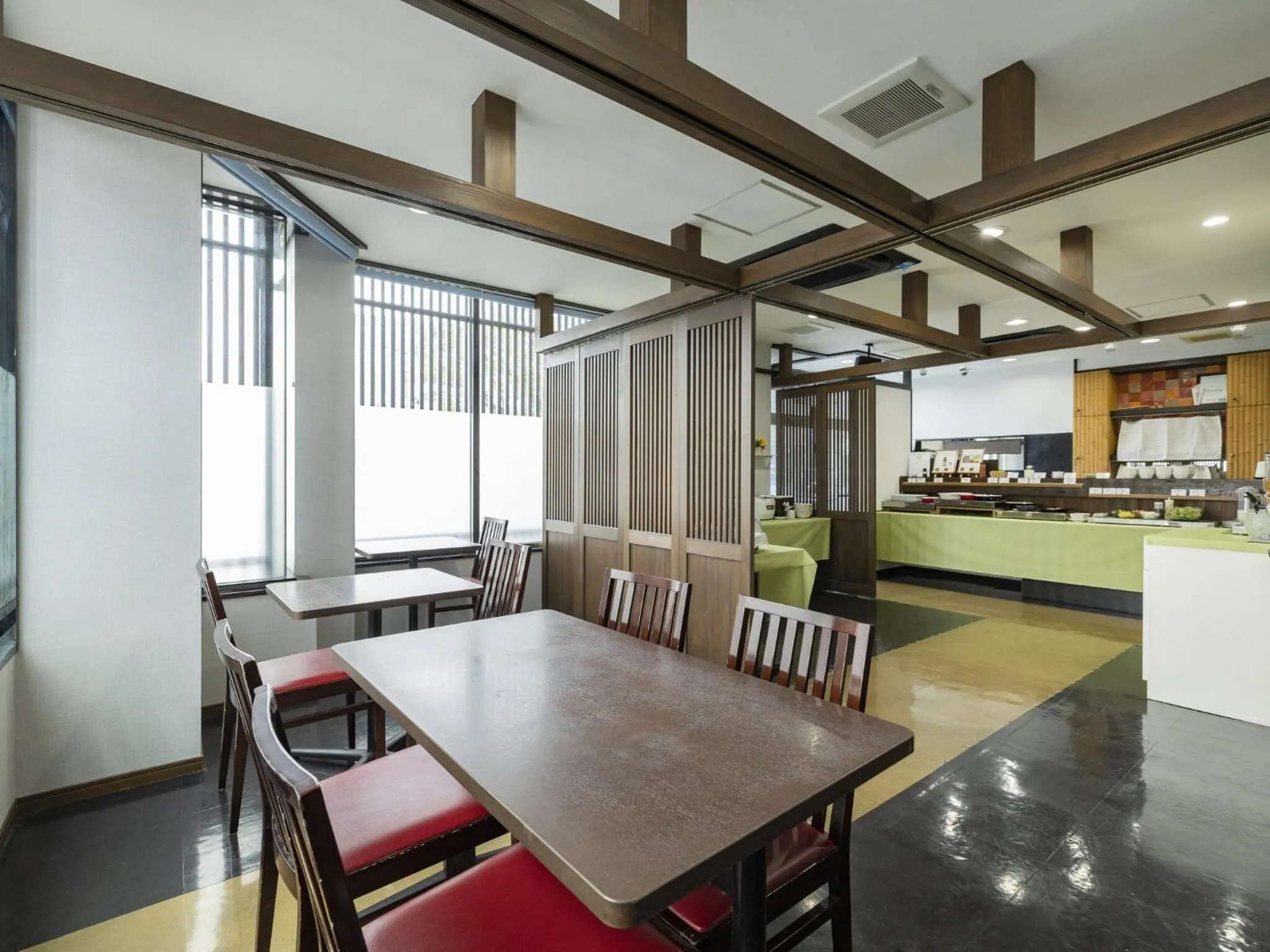 Restaurant/places to eat in KOKO STAY Miyakonojo - formerly Hotel Wing International Miyakonojo