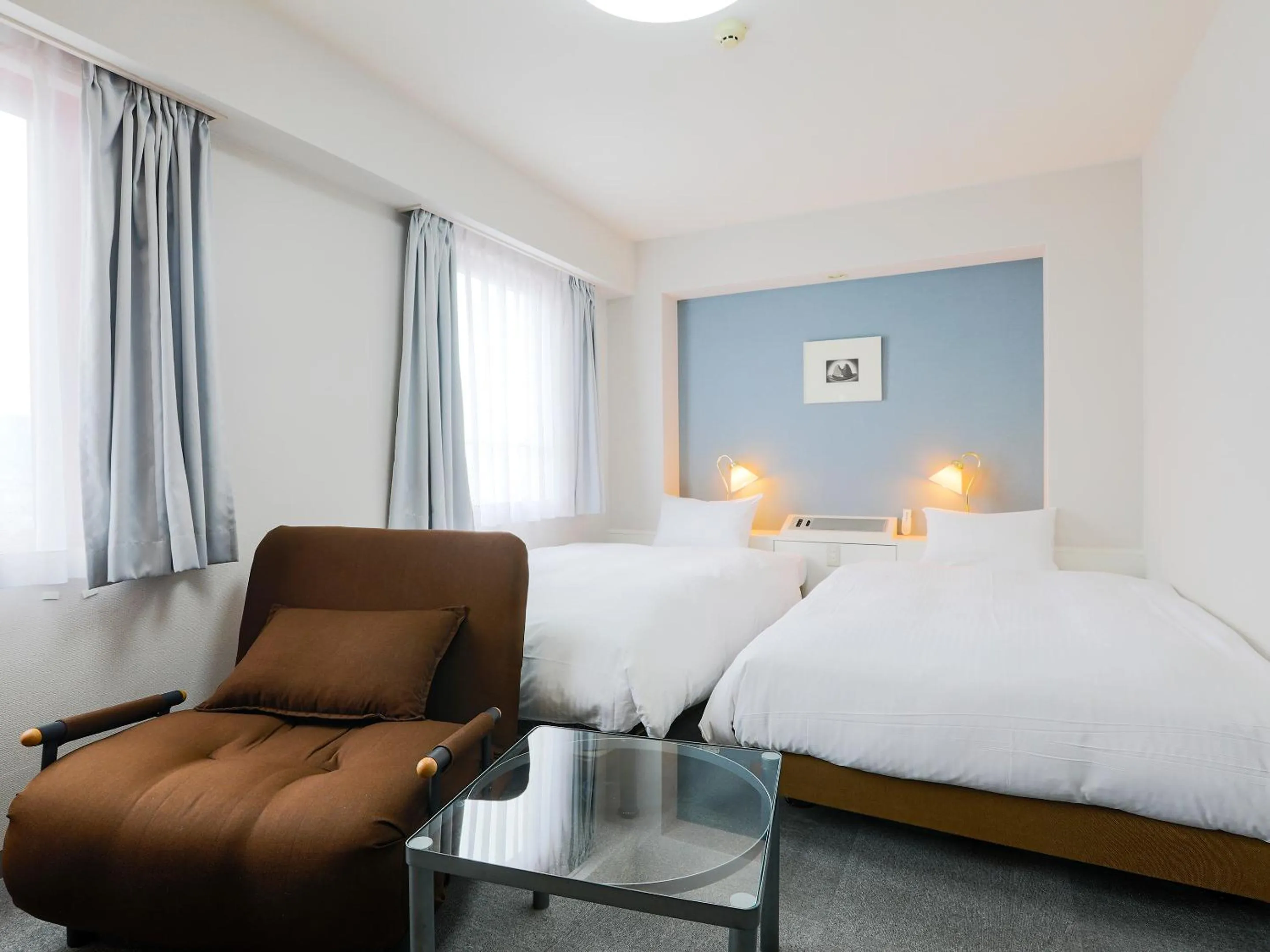 Photo of the whole room, Bed in KOKO STAY Miyakonojo - formerly Hotel Wing International Miyakonojo