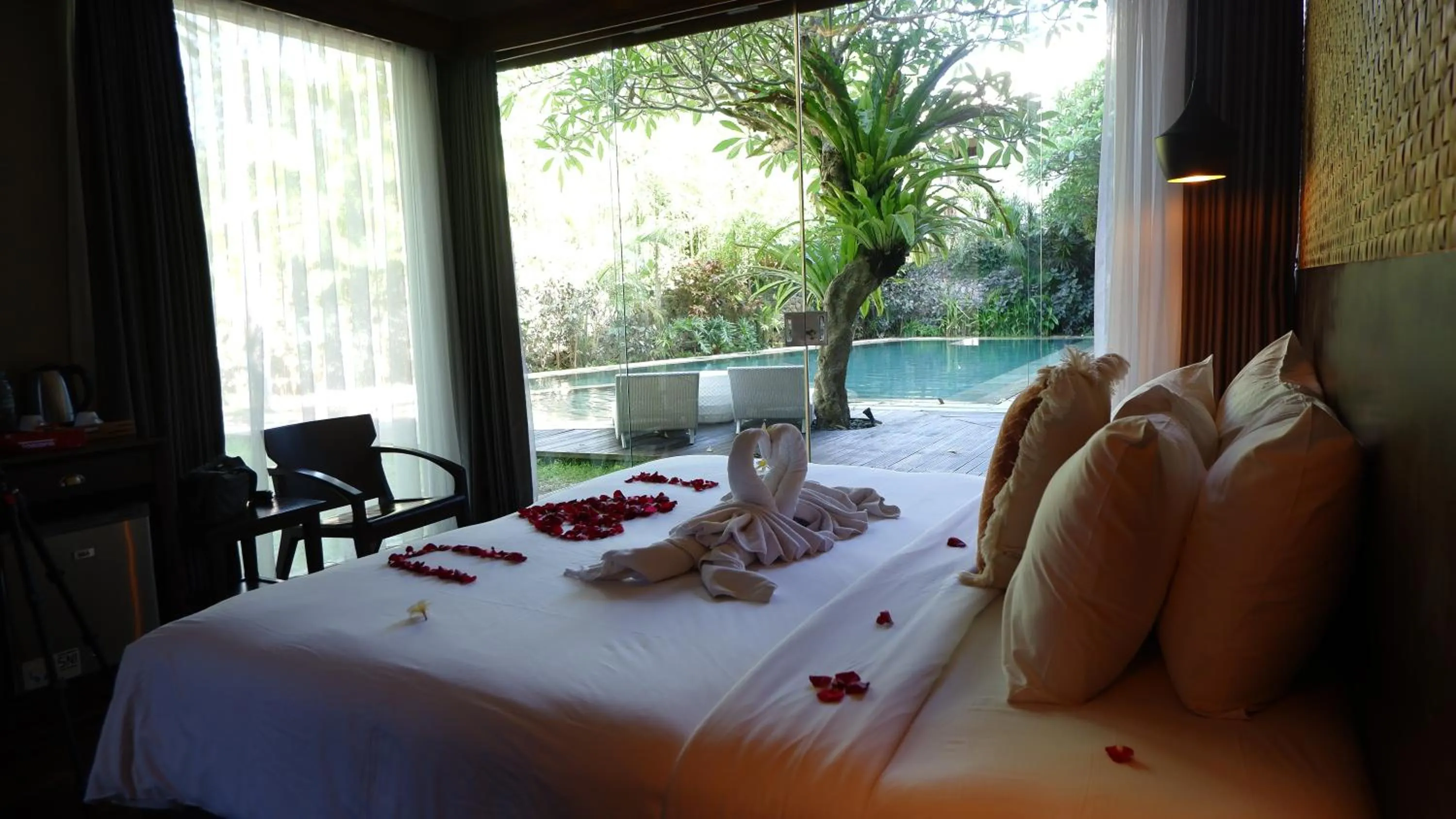 Bed in Del Cielo Villa Jimbaran