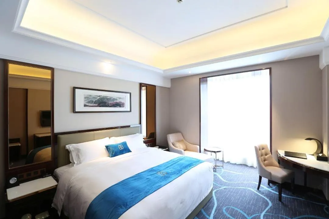 Bed in Xi'an Lanxi International Hotel