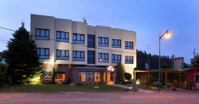 Facade/entrance in Pensión Bos