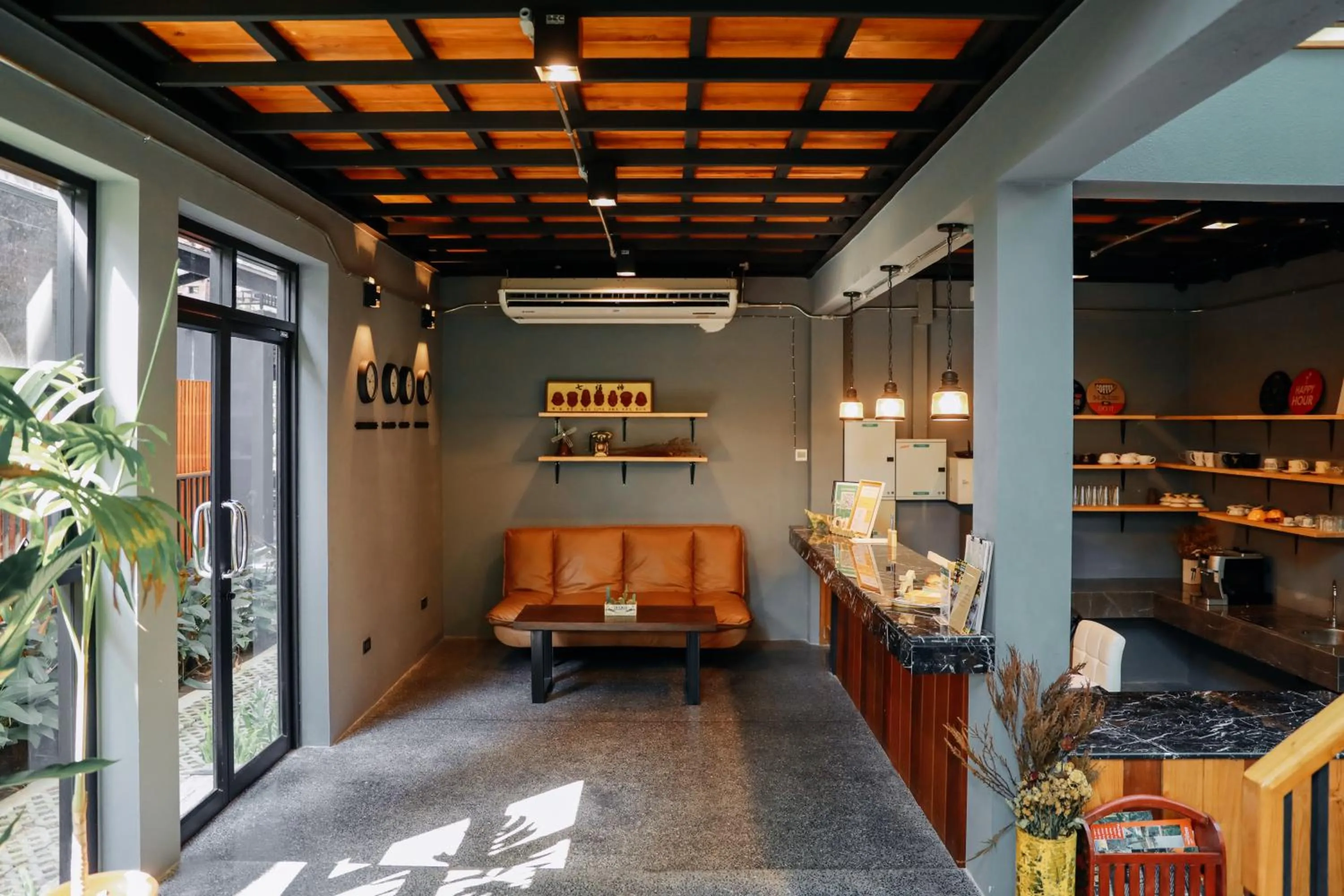 Food in Yellow Pillow village