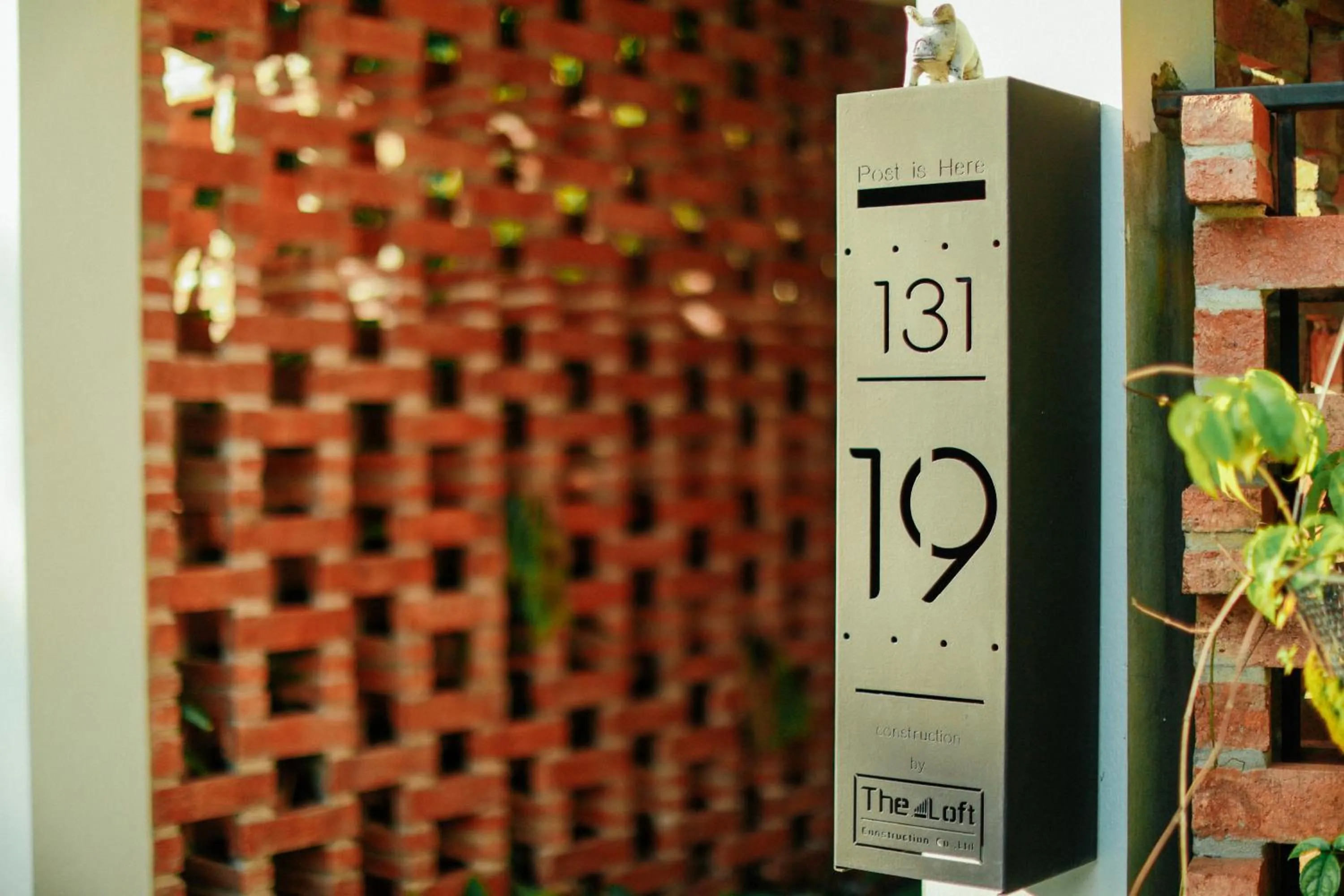 Facade/entrance in Yellow Pillow village