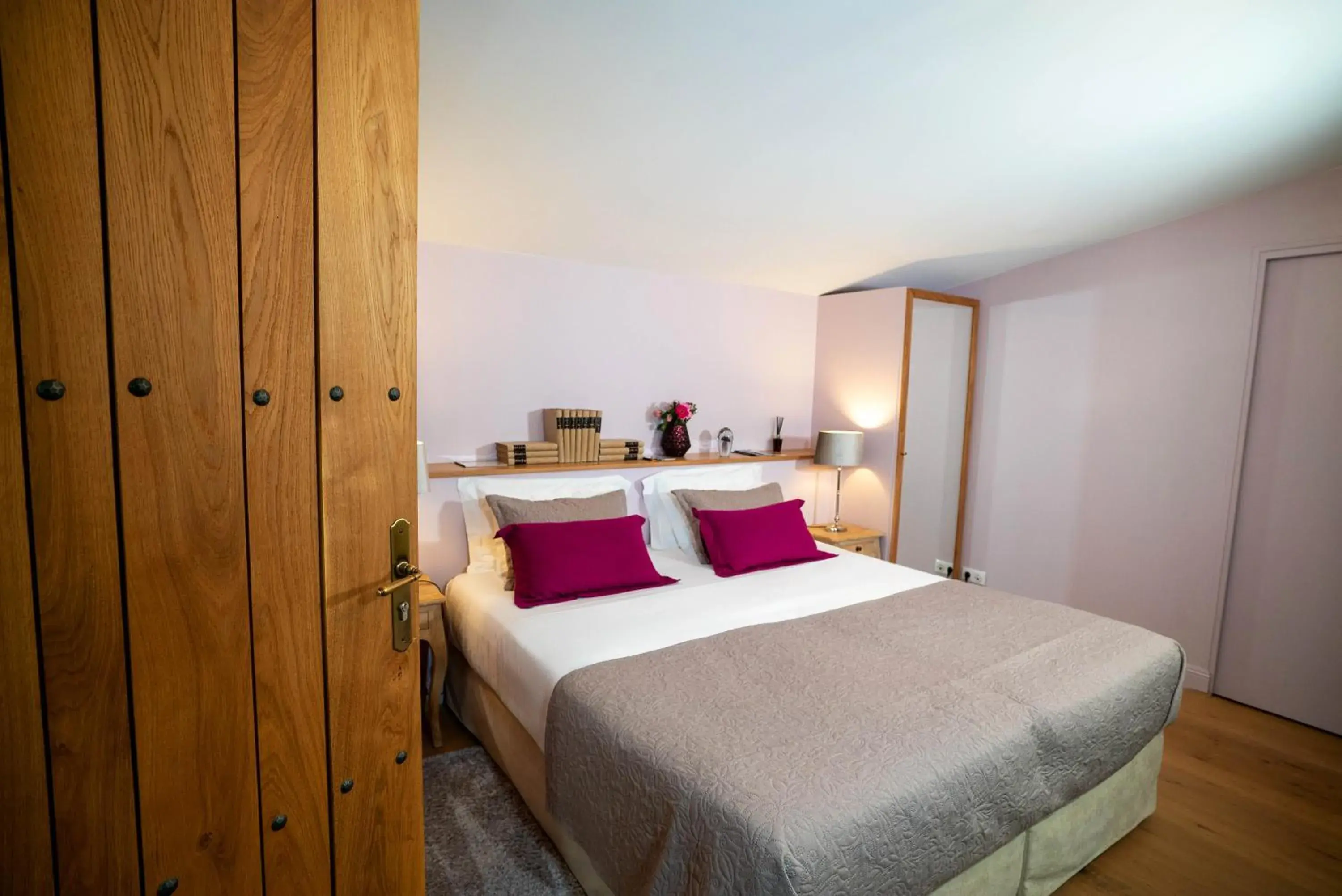 Double Room in Chateau Pont Saint-Martin Double Room in Chateau Pont Saint-Martin