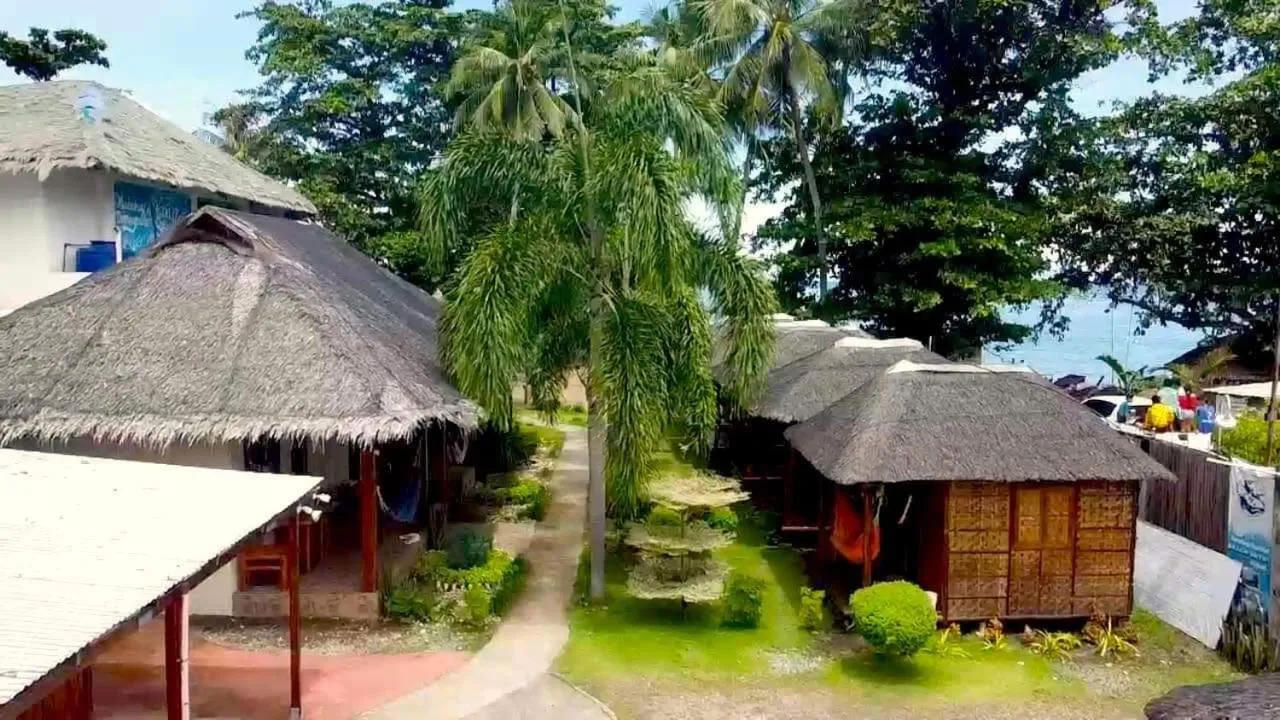 AivyMaes Divers Resort