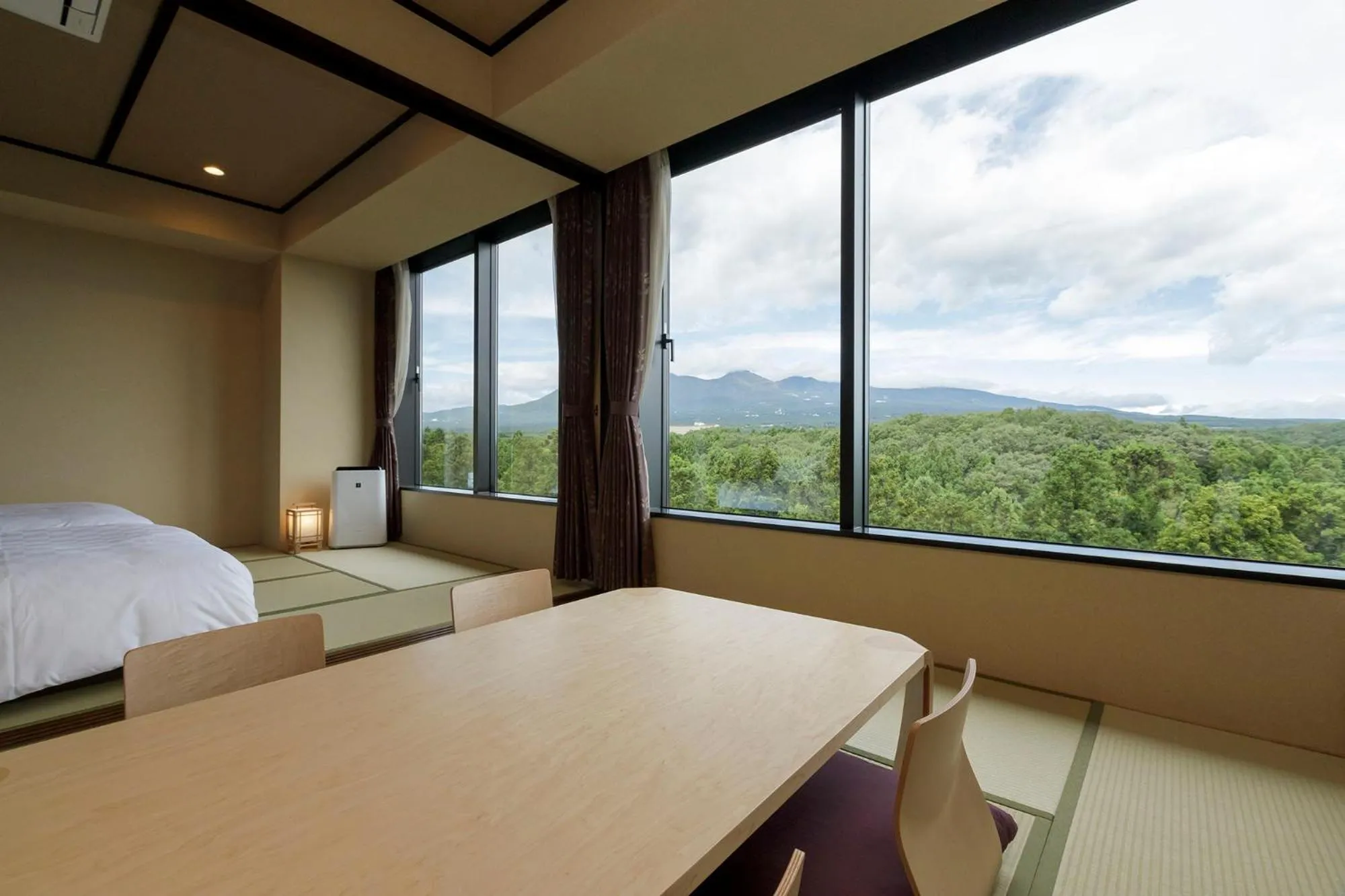 Photo of the whole room, Bed in Hotel Mori no Kaze Nasu
