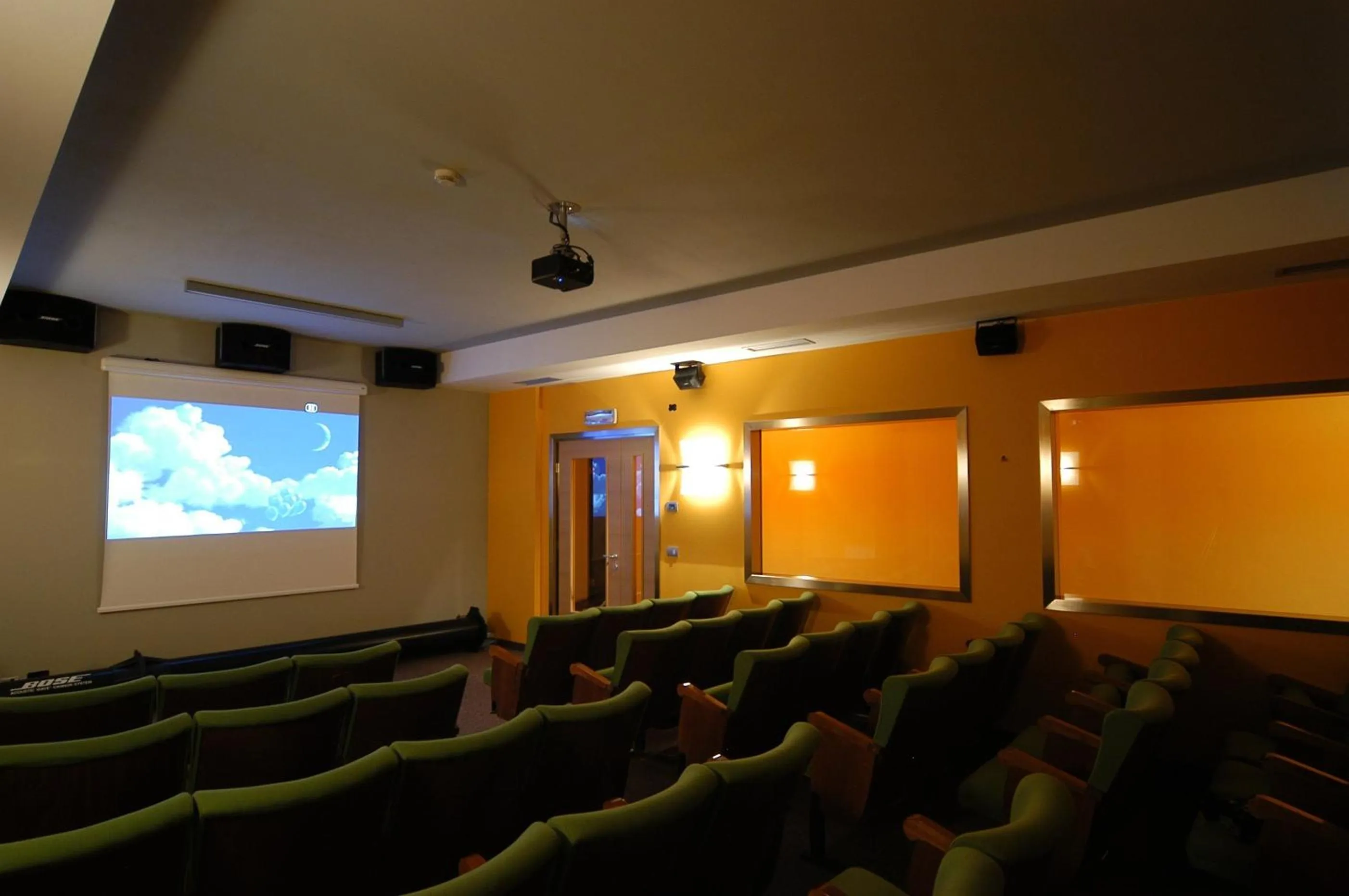 Business facilities in Sport Hotel S. Vigilio