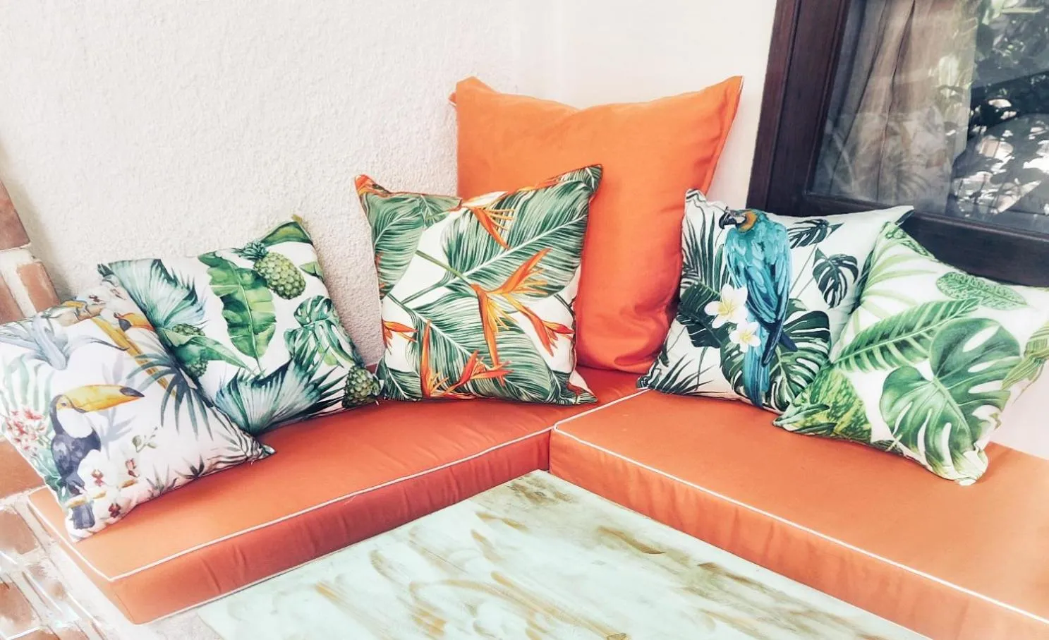 Seating area in Havana Hideaway