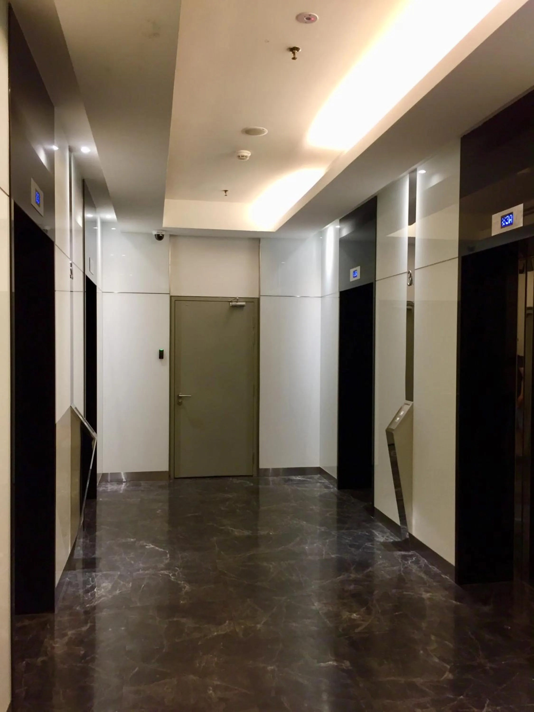 Property building in Minimalist Duplex @ Petaling Jaya & Sunway