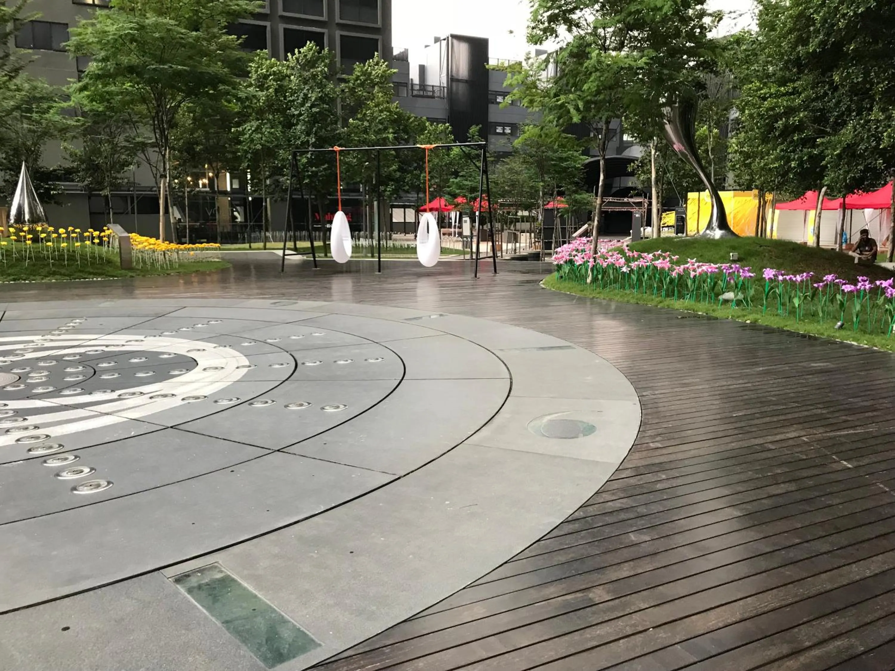 Garden in Minimalist Duplex @ Petaling Jaya & Sunway