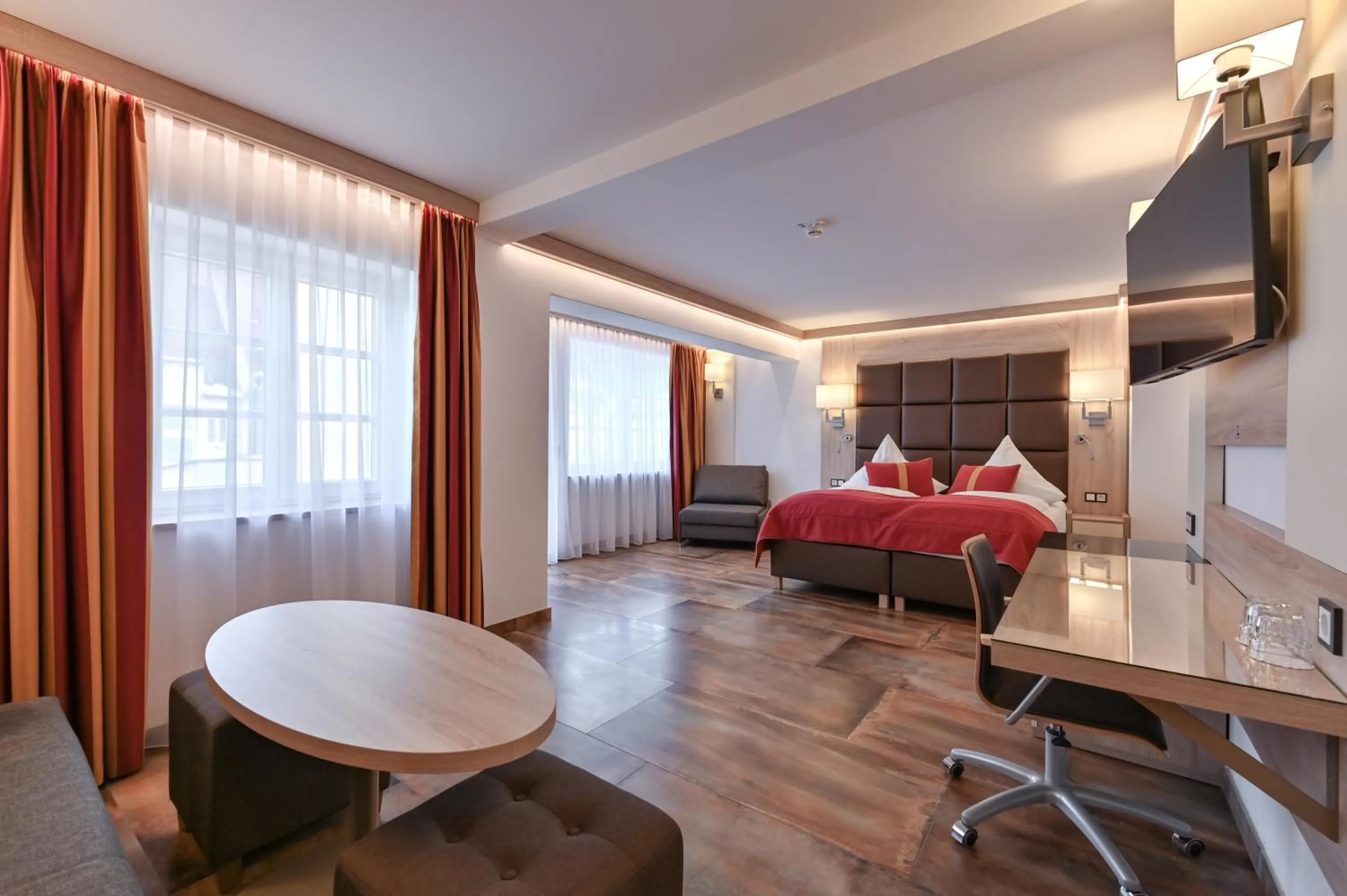 Photo of the whole room, Bed in Hotel Ludwigs