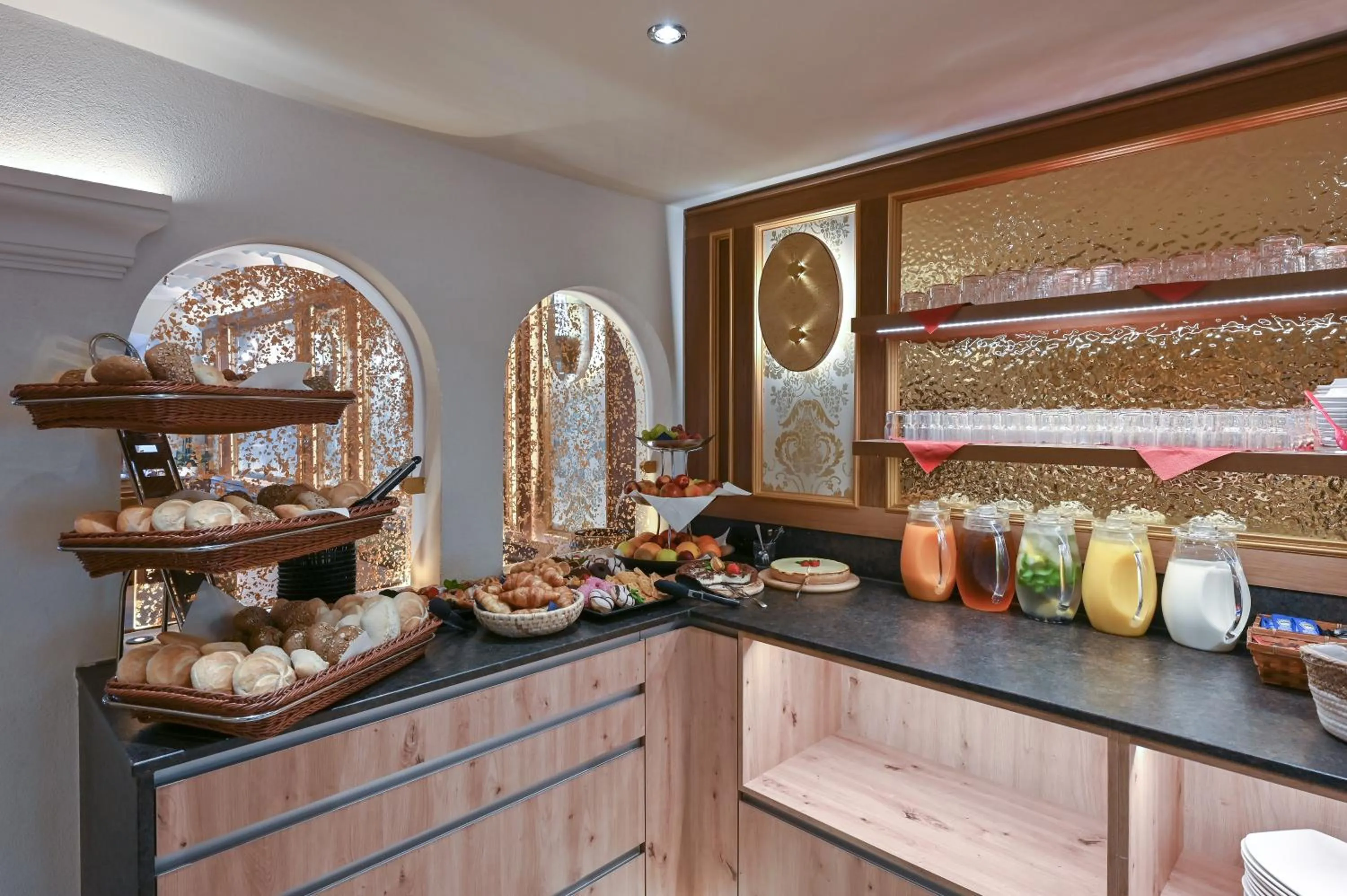 Buffet breakfast in Hotel Ludwigs