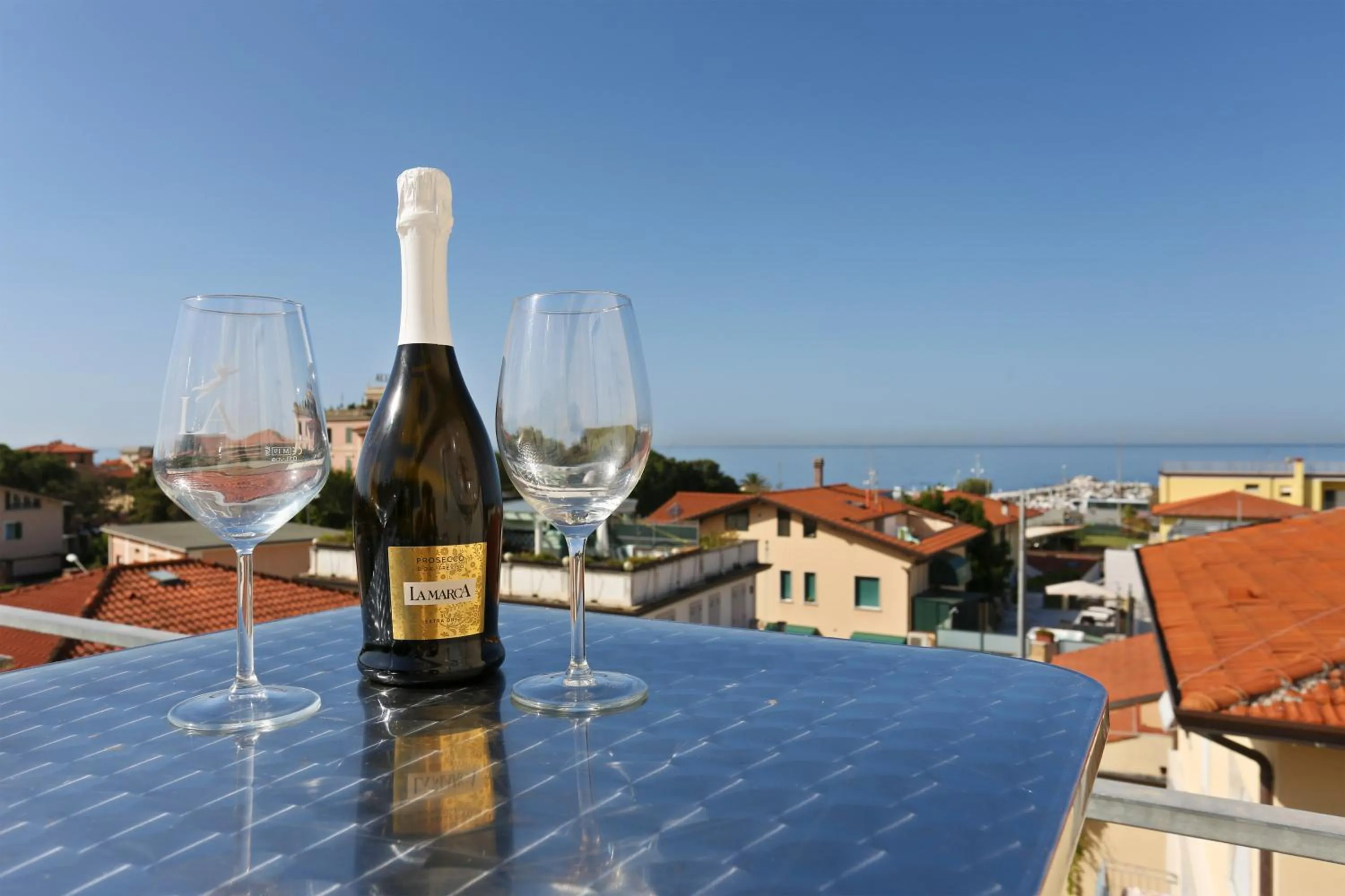 Balcony/Terrace in Hotel Daisy