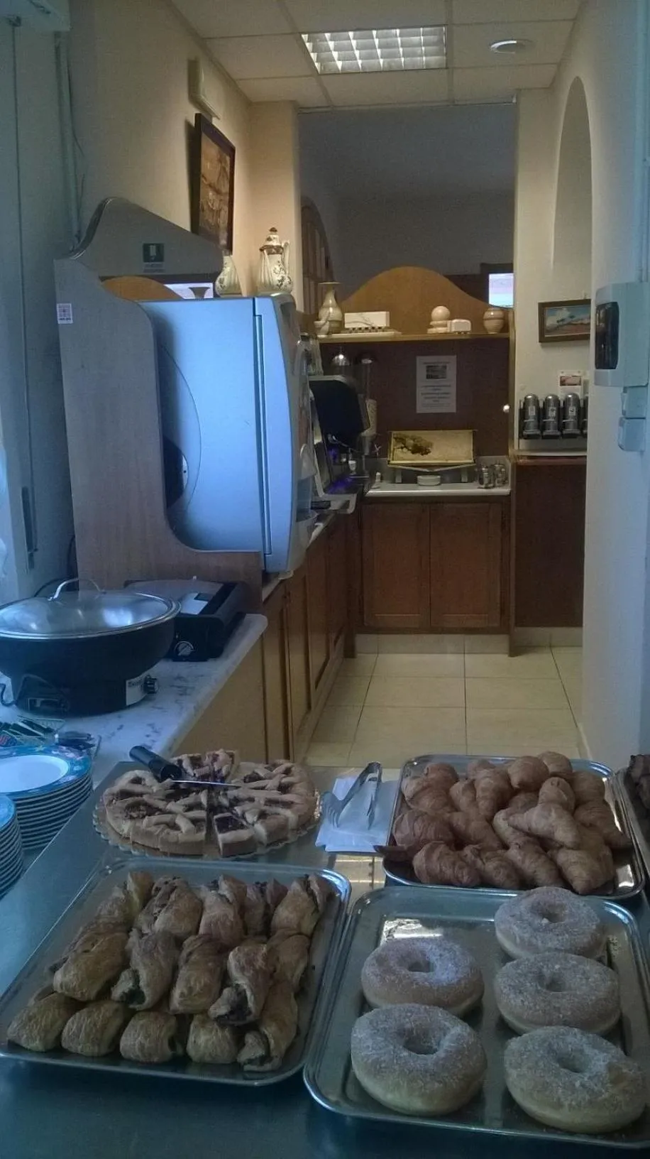 Breakfast in Hotel Daisy