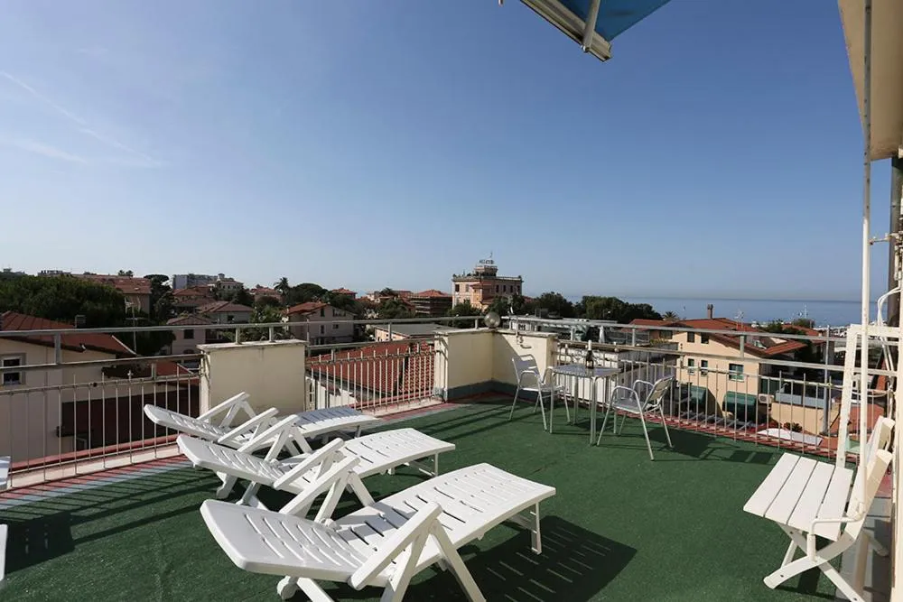Balcony/Terrace in Hotel Daisy