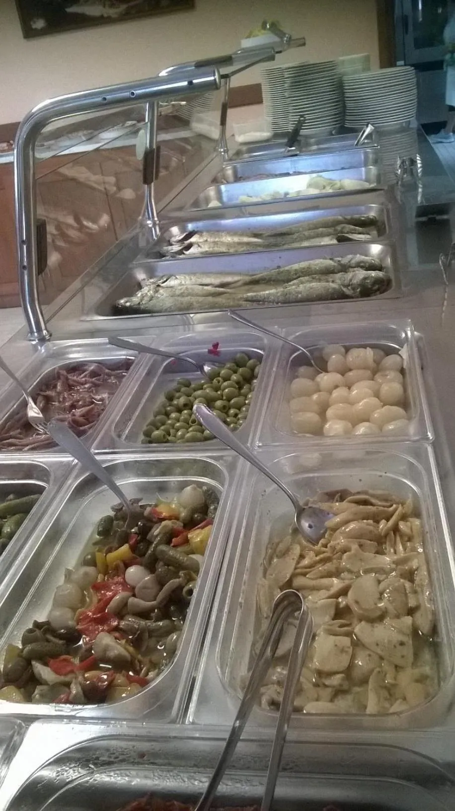 Restaurant/places to eat in Hotel Daisy