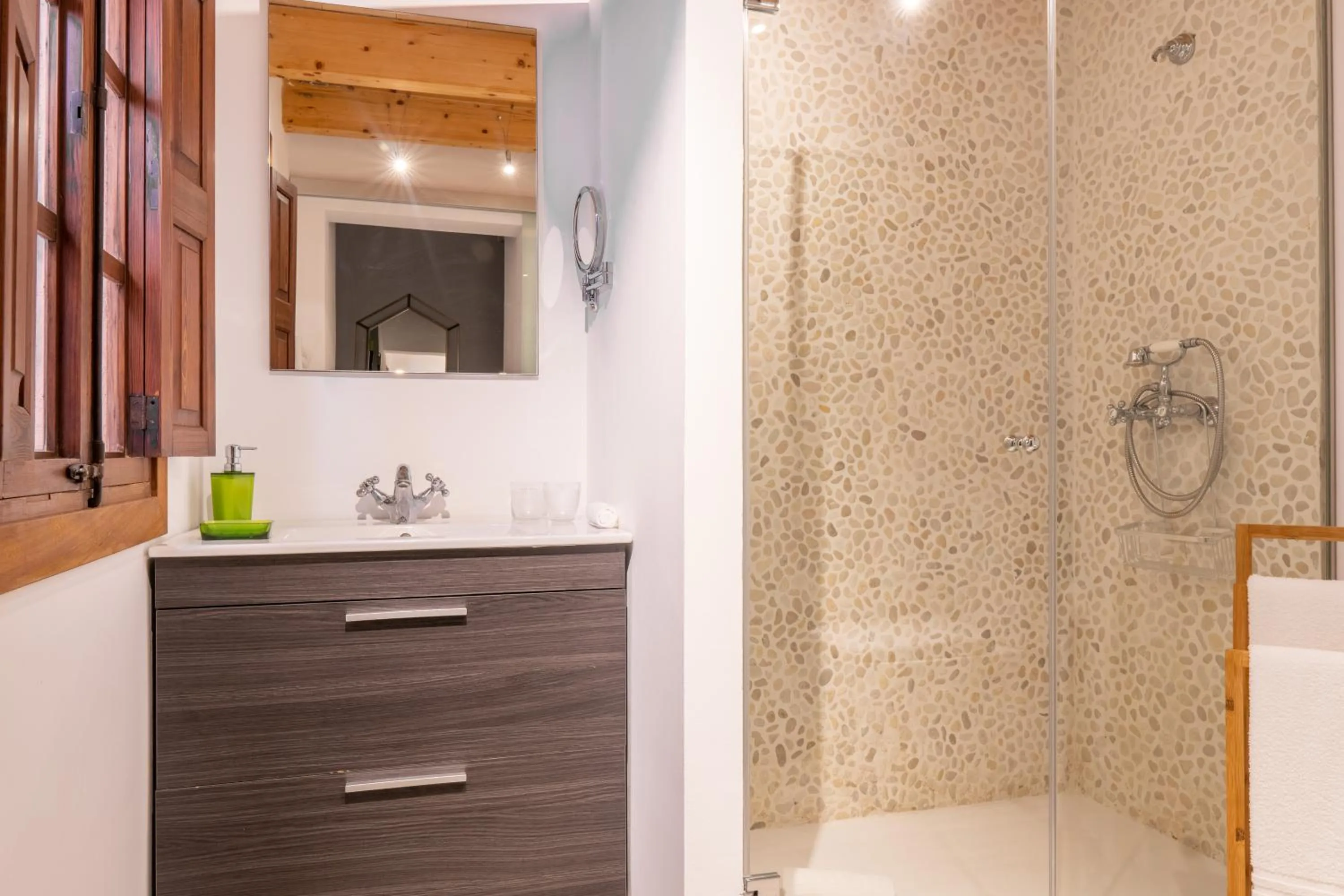 Bathroom in Son Borguny