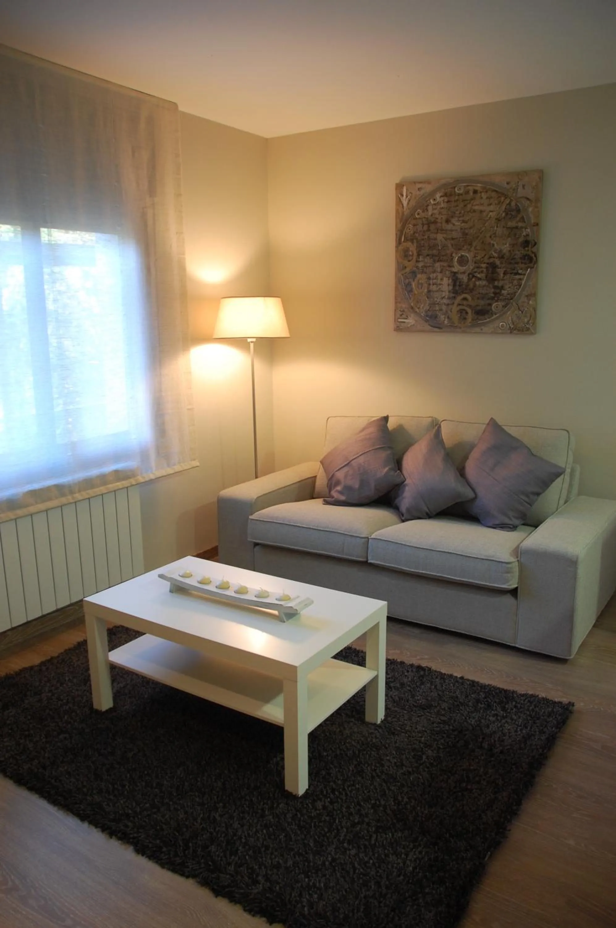 Montseny Suites & Apartments