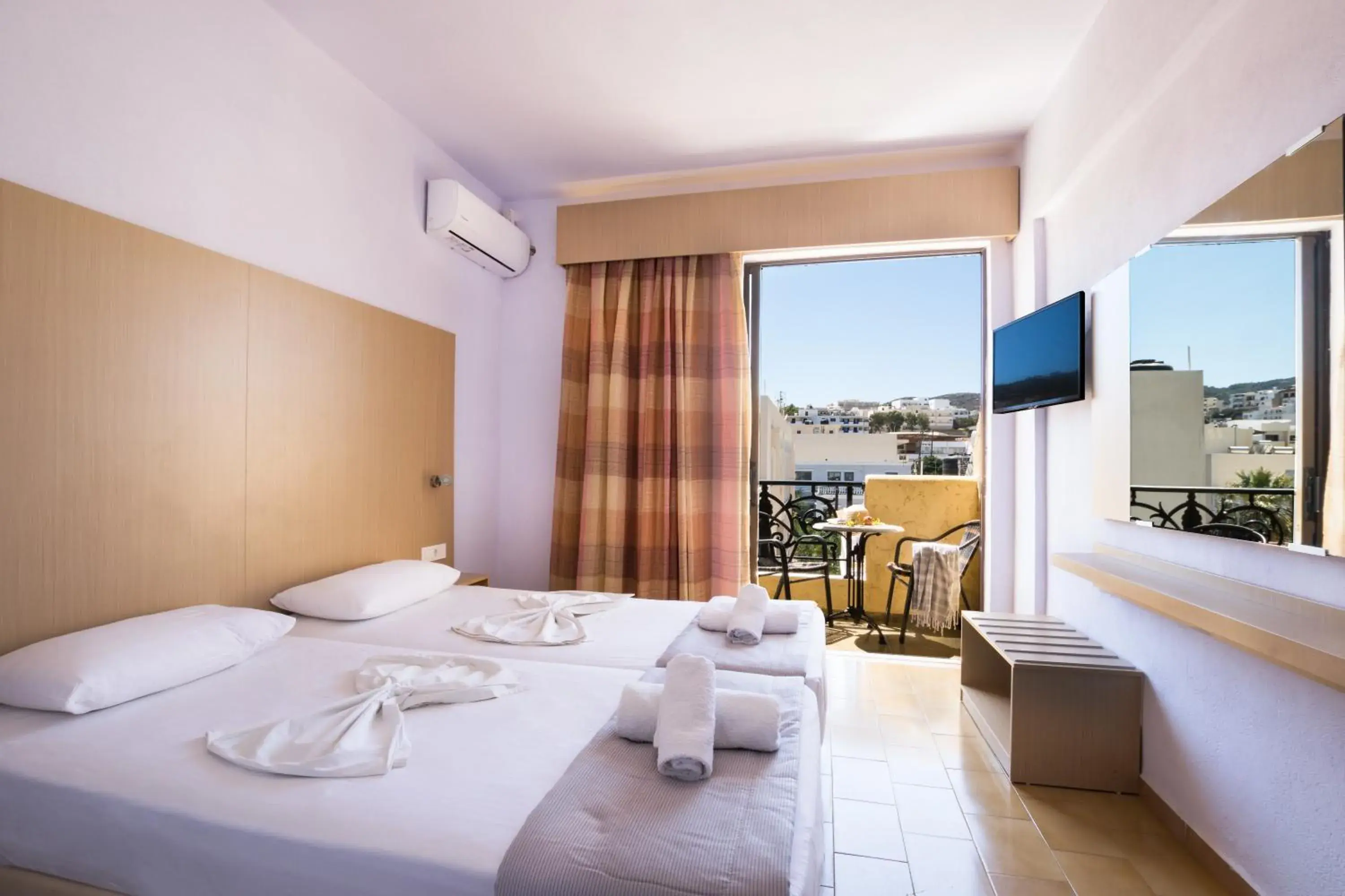 Standard Double Pool or Garden View in Atlantis Hotel Standard Double Pool or Garden View in Atlantis Hotel