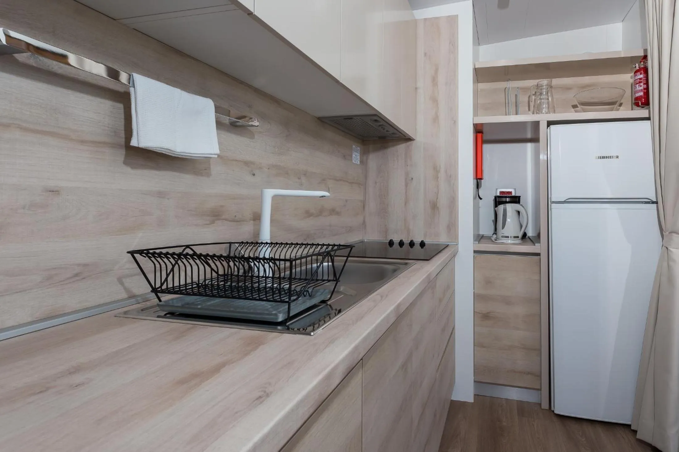 Kitchen or kitchenette in Camp Vransko lake - Mobile homes