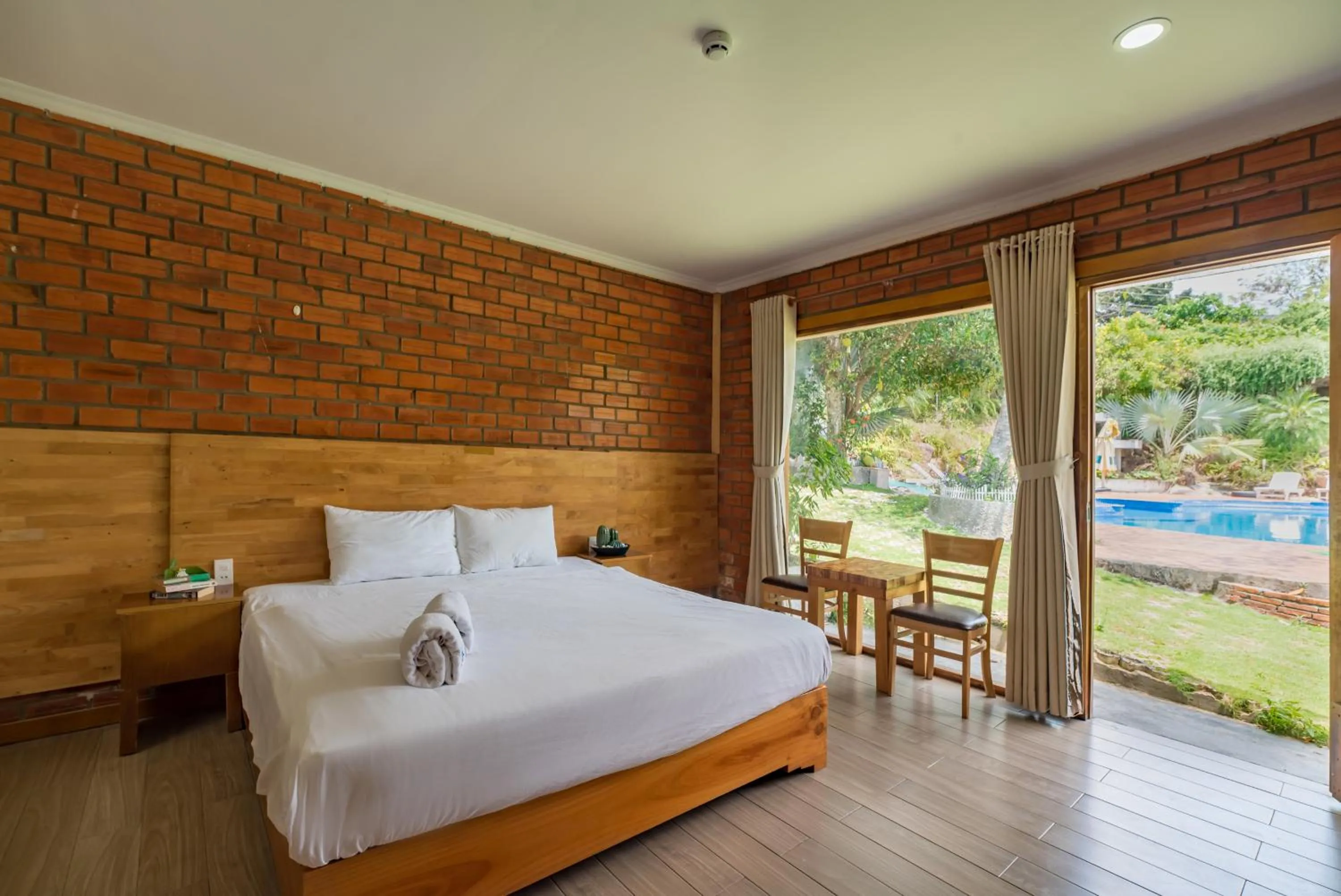 Bed in Dendi Resort Phu Quoc