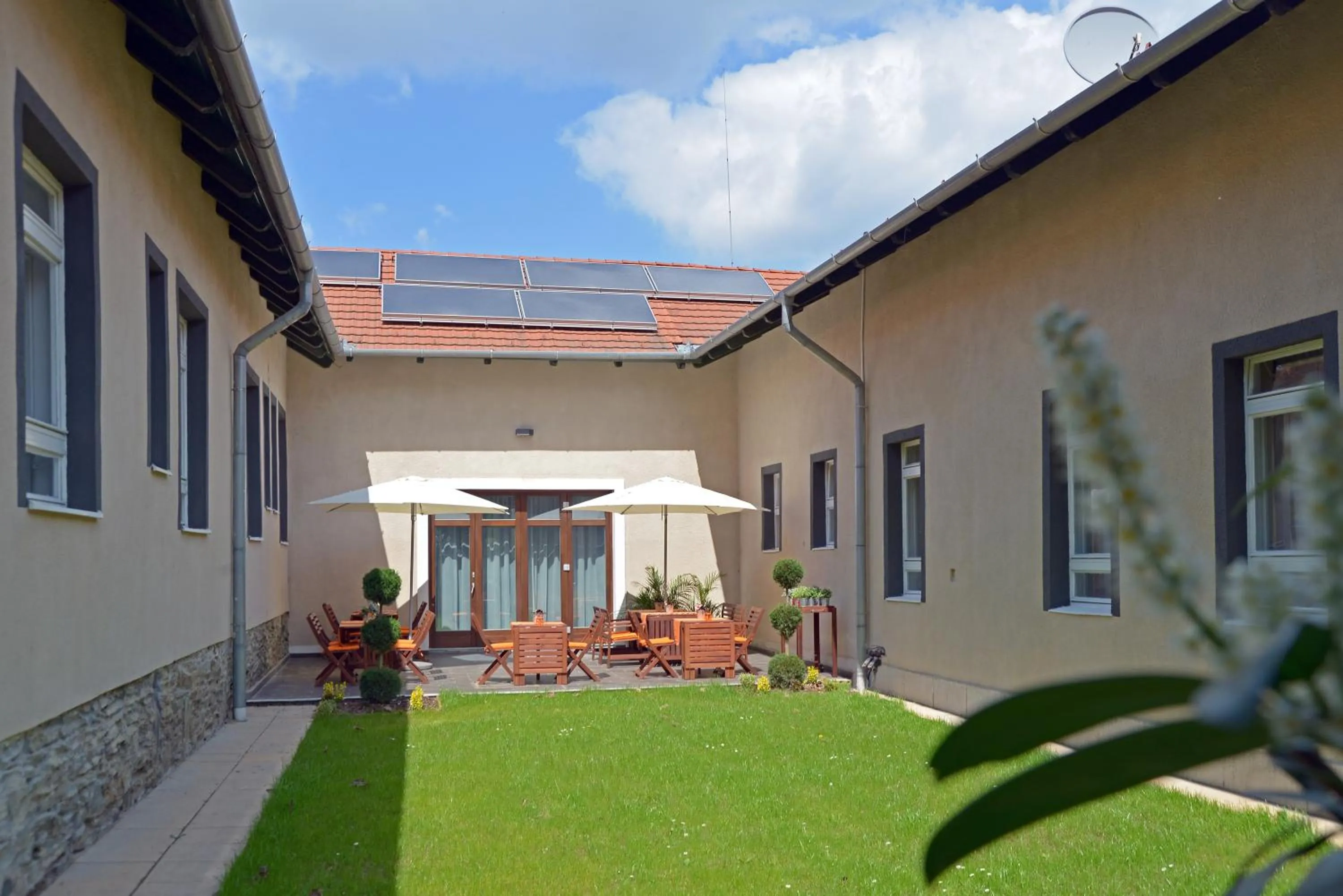 Patio in Garda Hotel