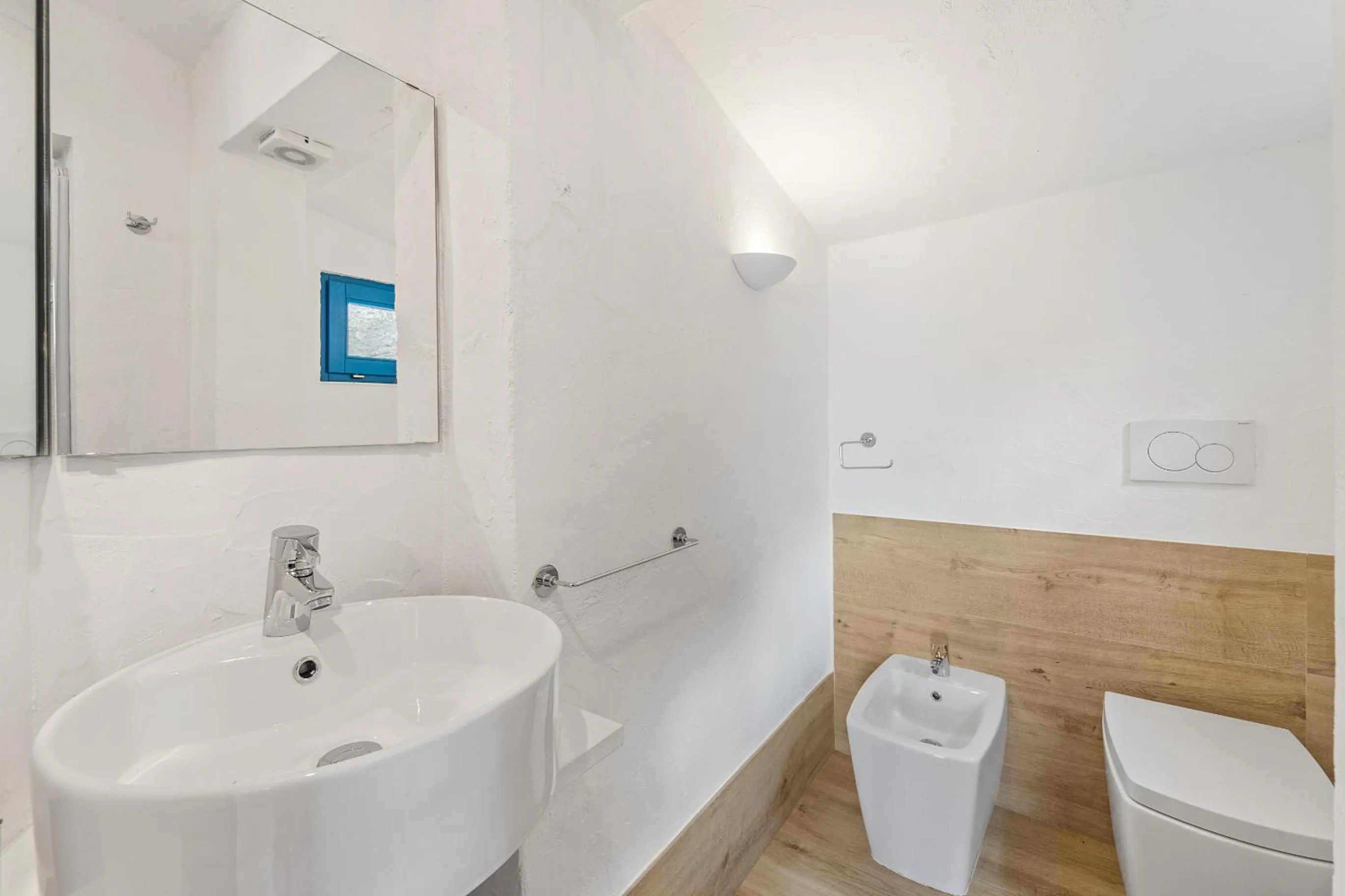 Bathroom in suite paradiso