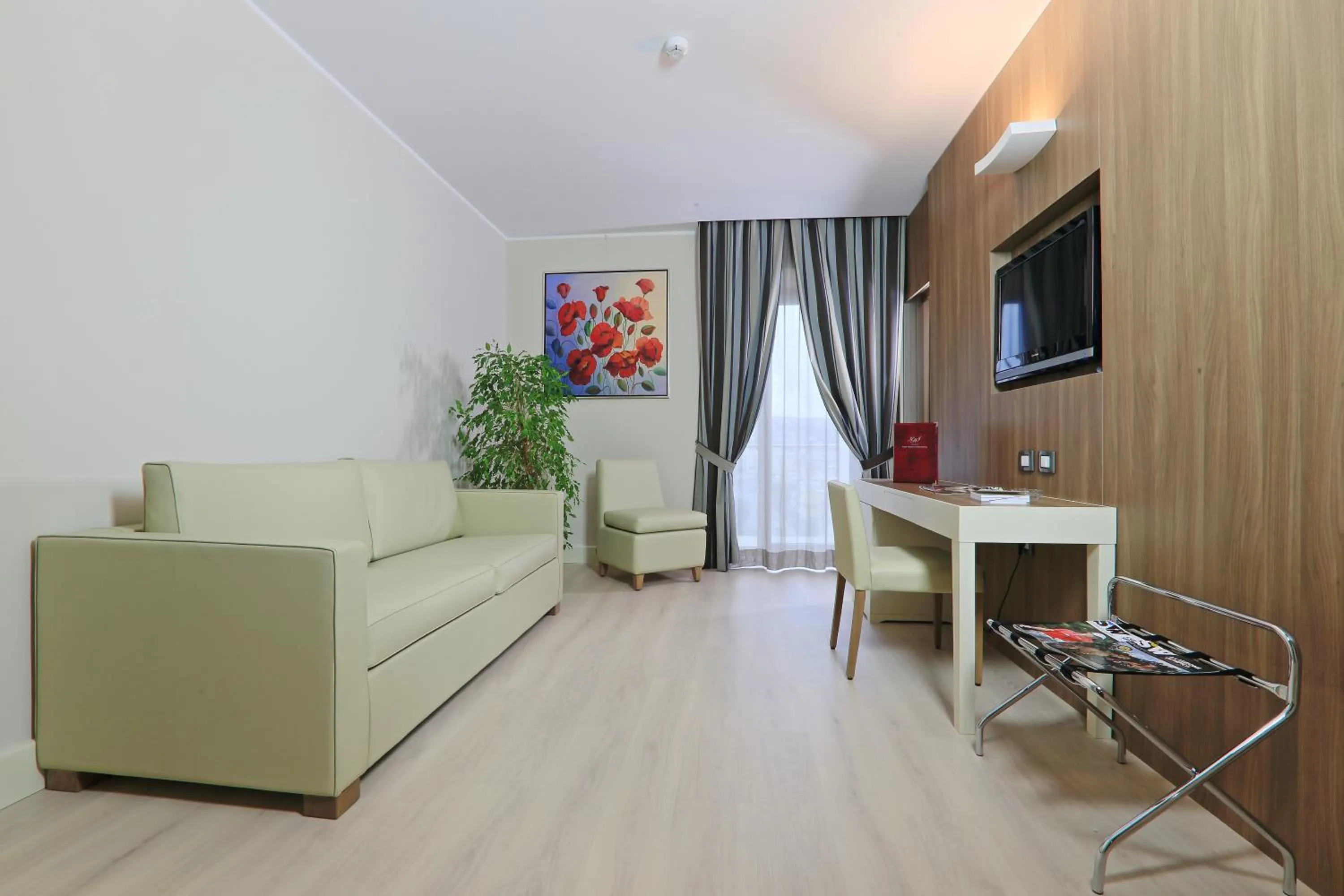 Living room in Hotel Mirasole International