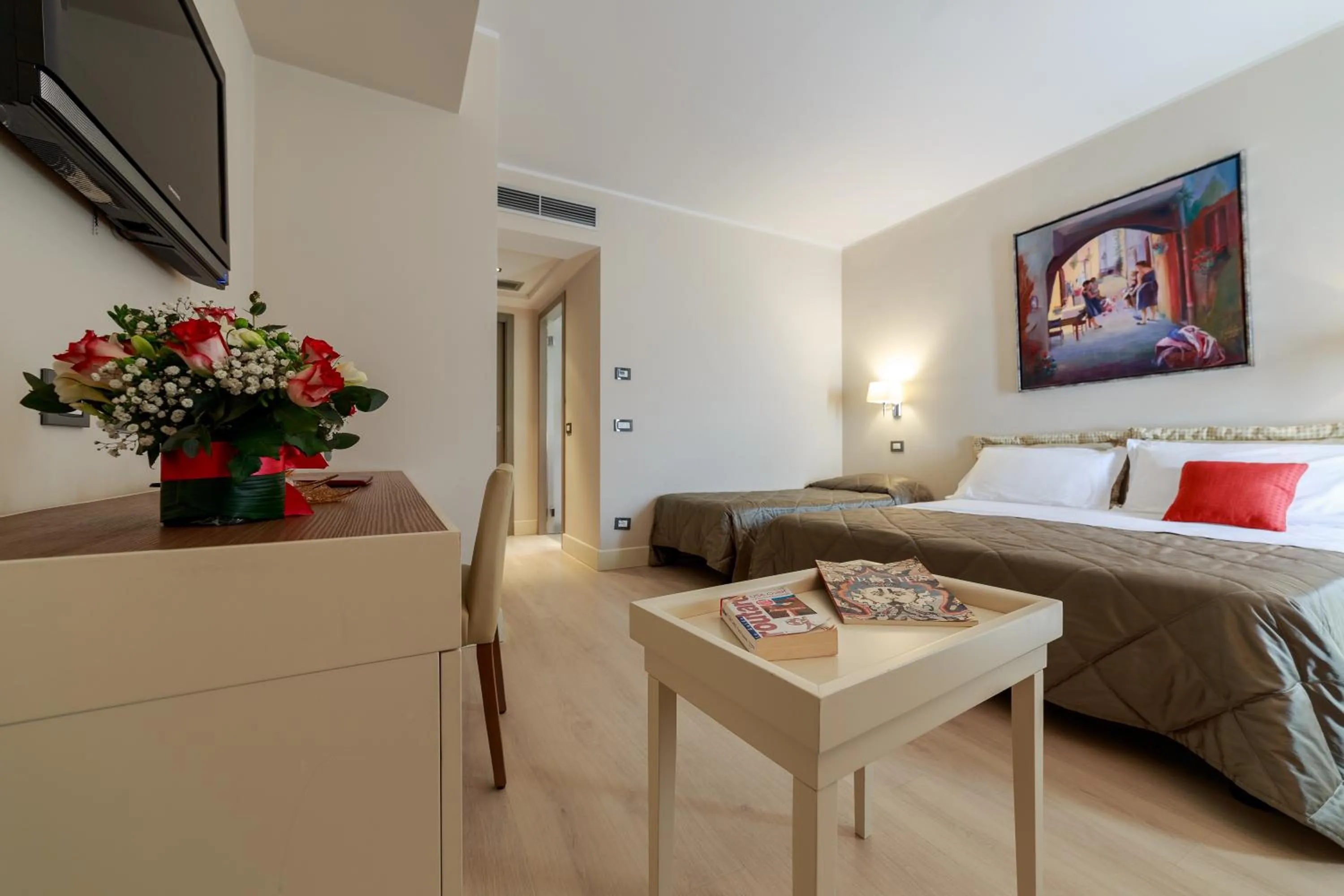 Photo of the whole room, Bed in Hotel Mirasole International