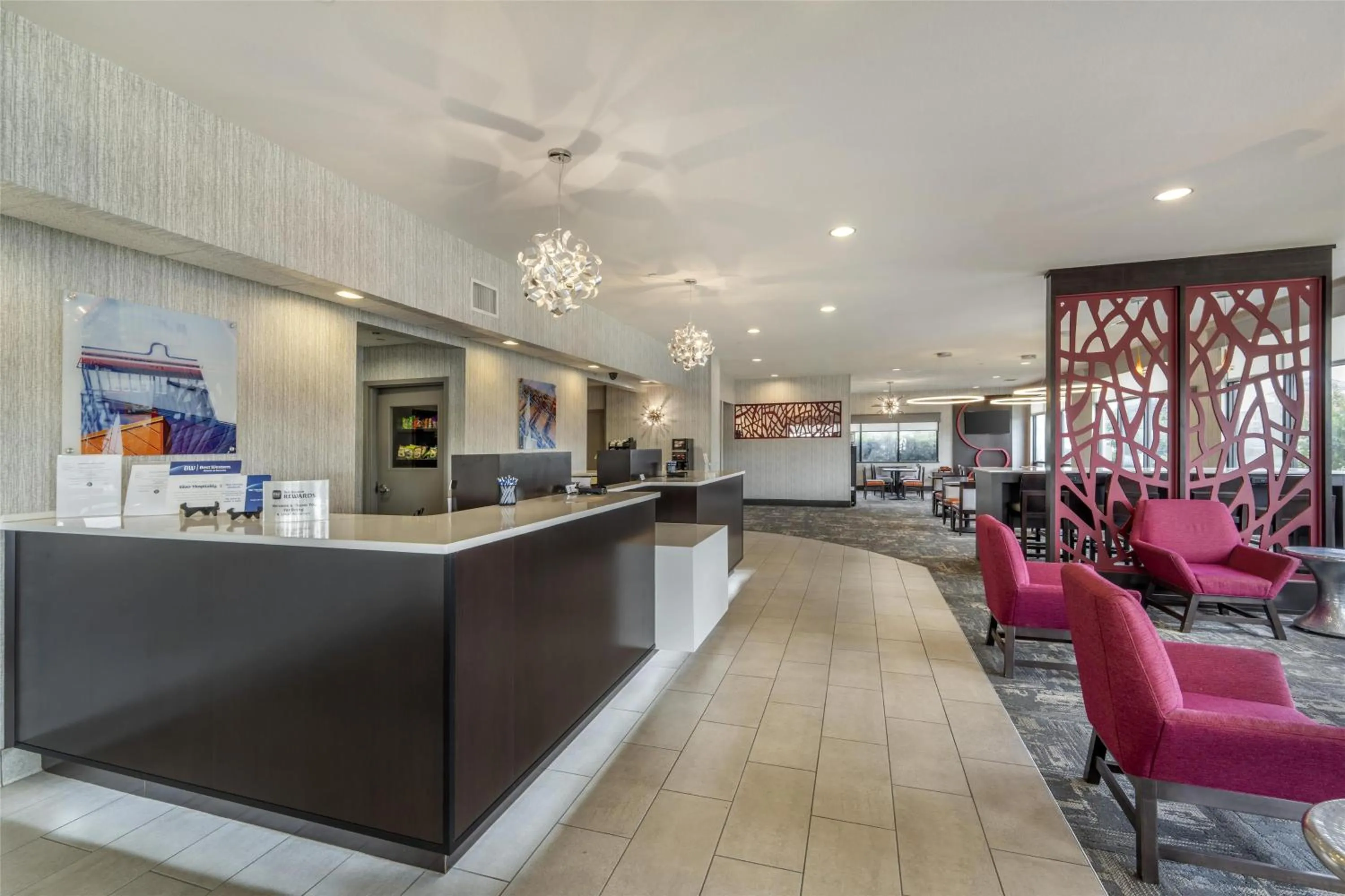 Lobby or reception in Best Western Plus Castlerock Inn & Suites