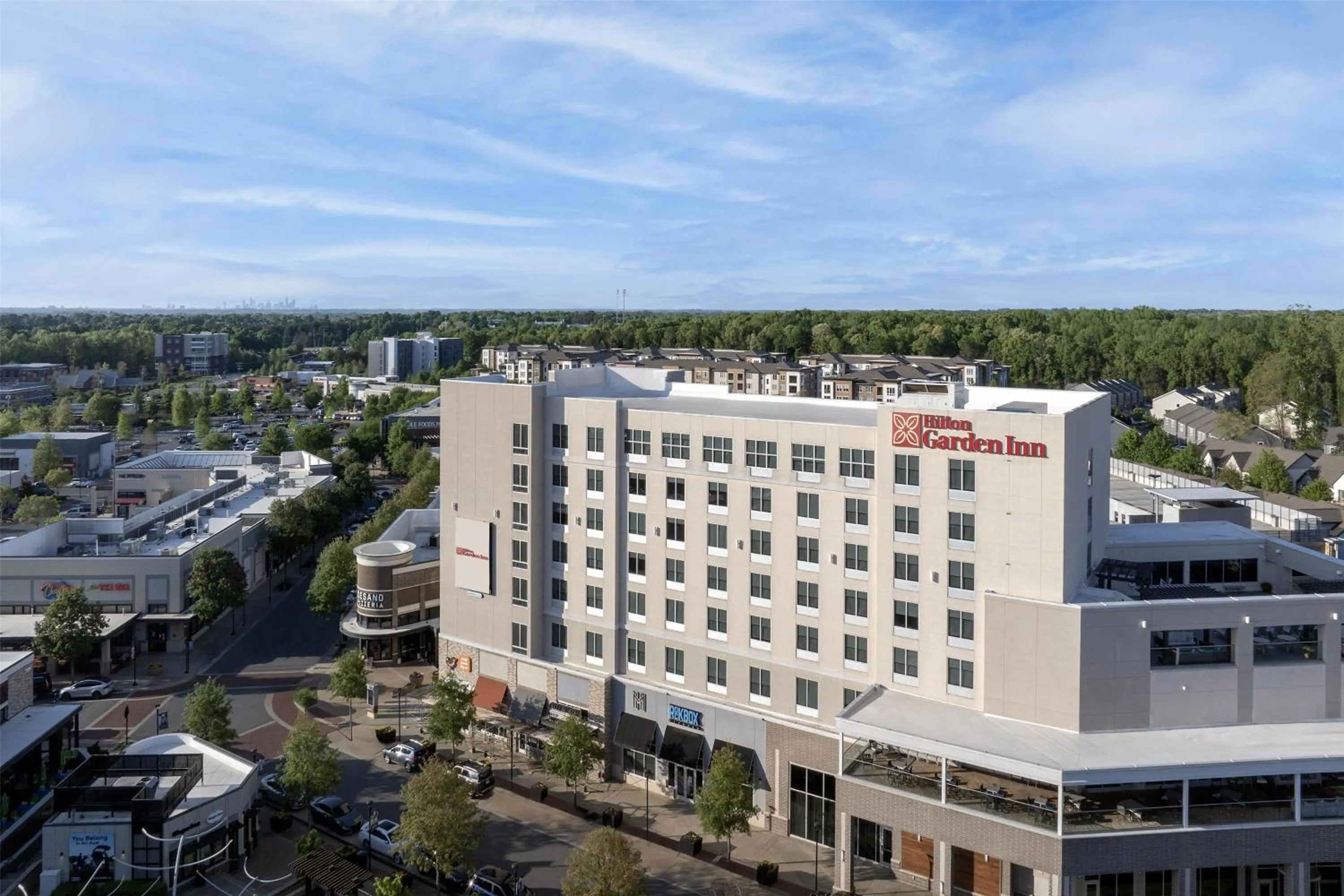 Property building in Hilton Garden Inn Charlotte Waverly