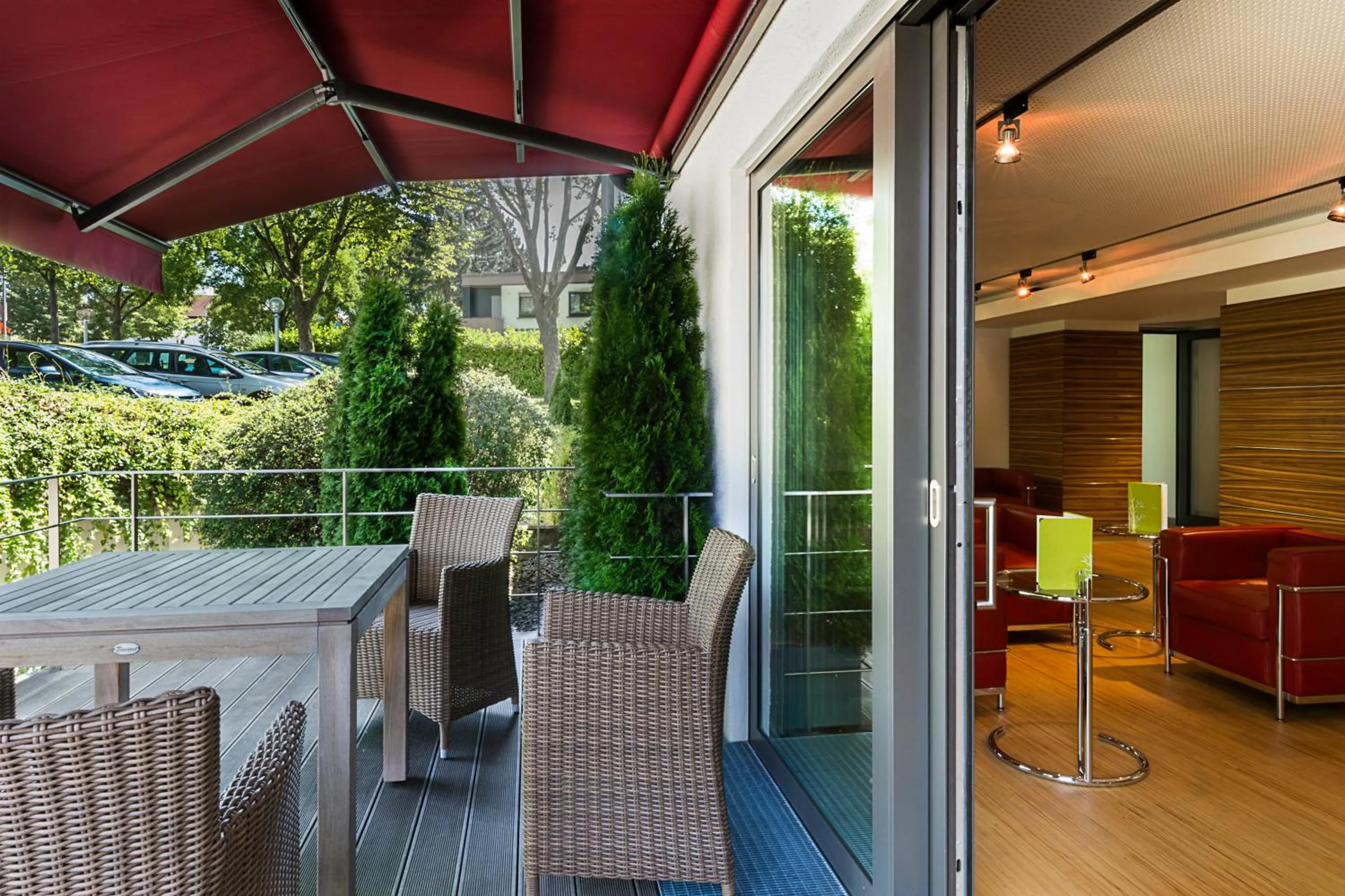 Communal lounge/ TV room in Parkhotel Schillerhöhe