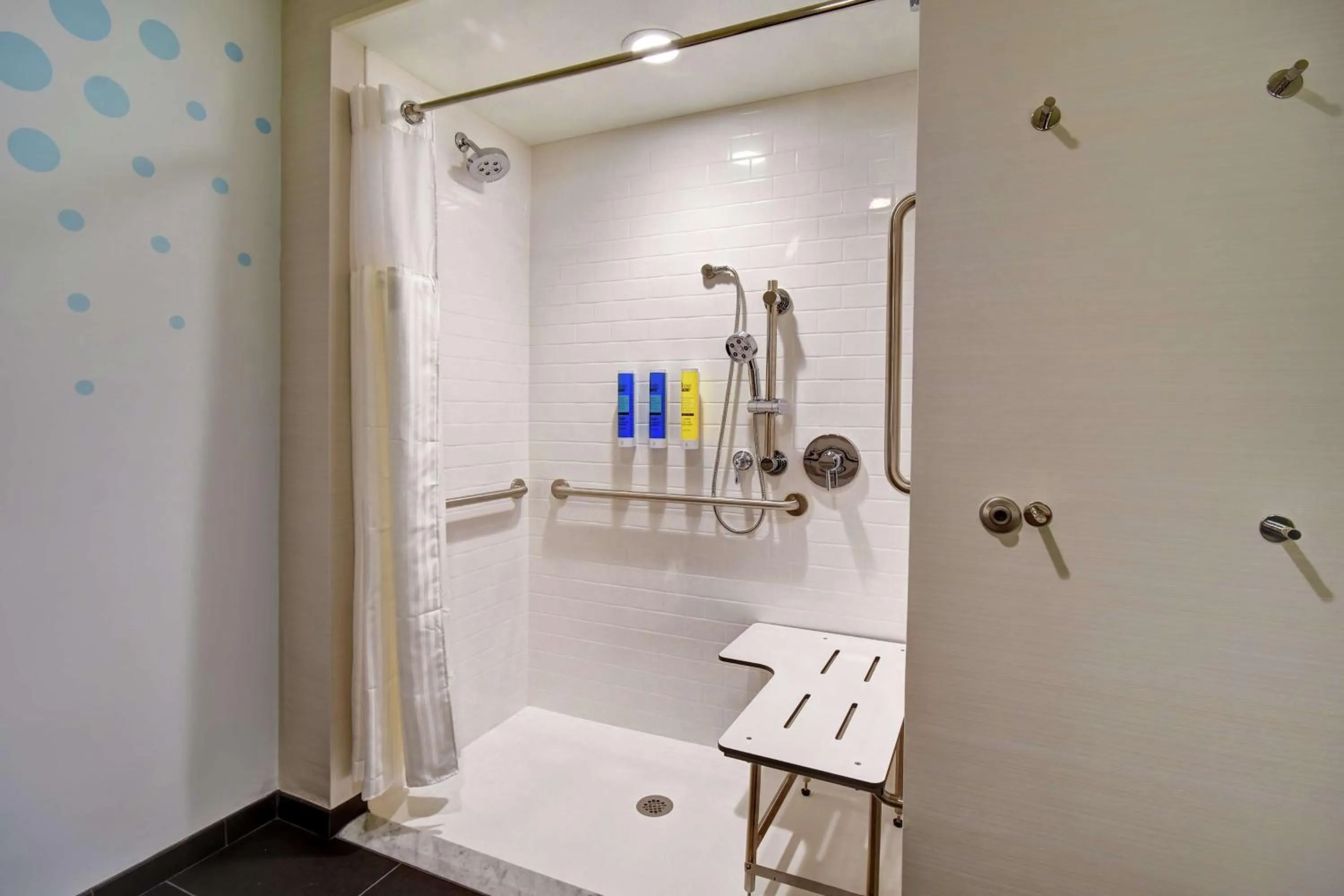 Bathroom in Tru By Hilton Raleigh Durham Airport