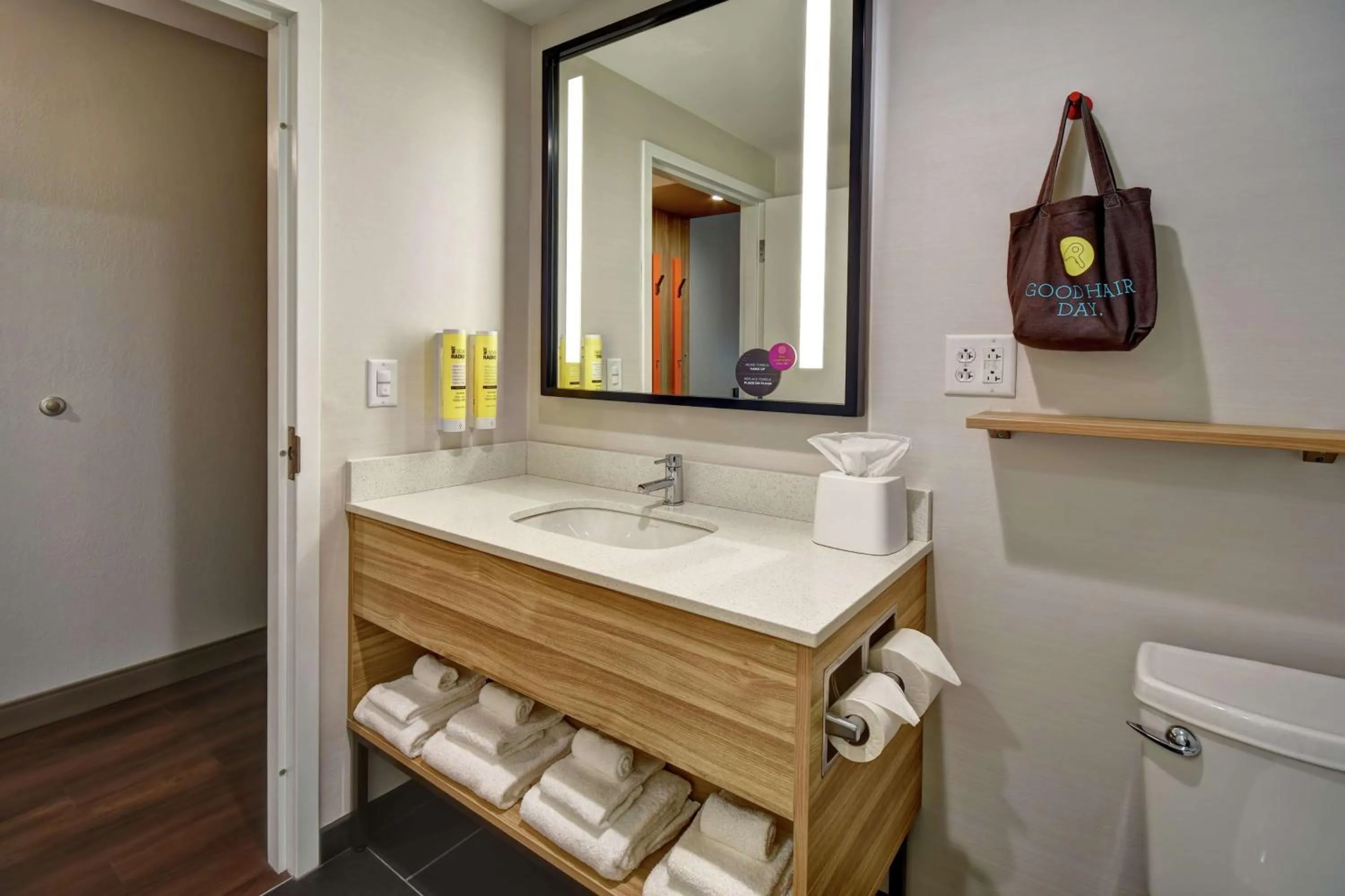 Bathroom in Tru By Hilton Syracuse-Camillus