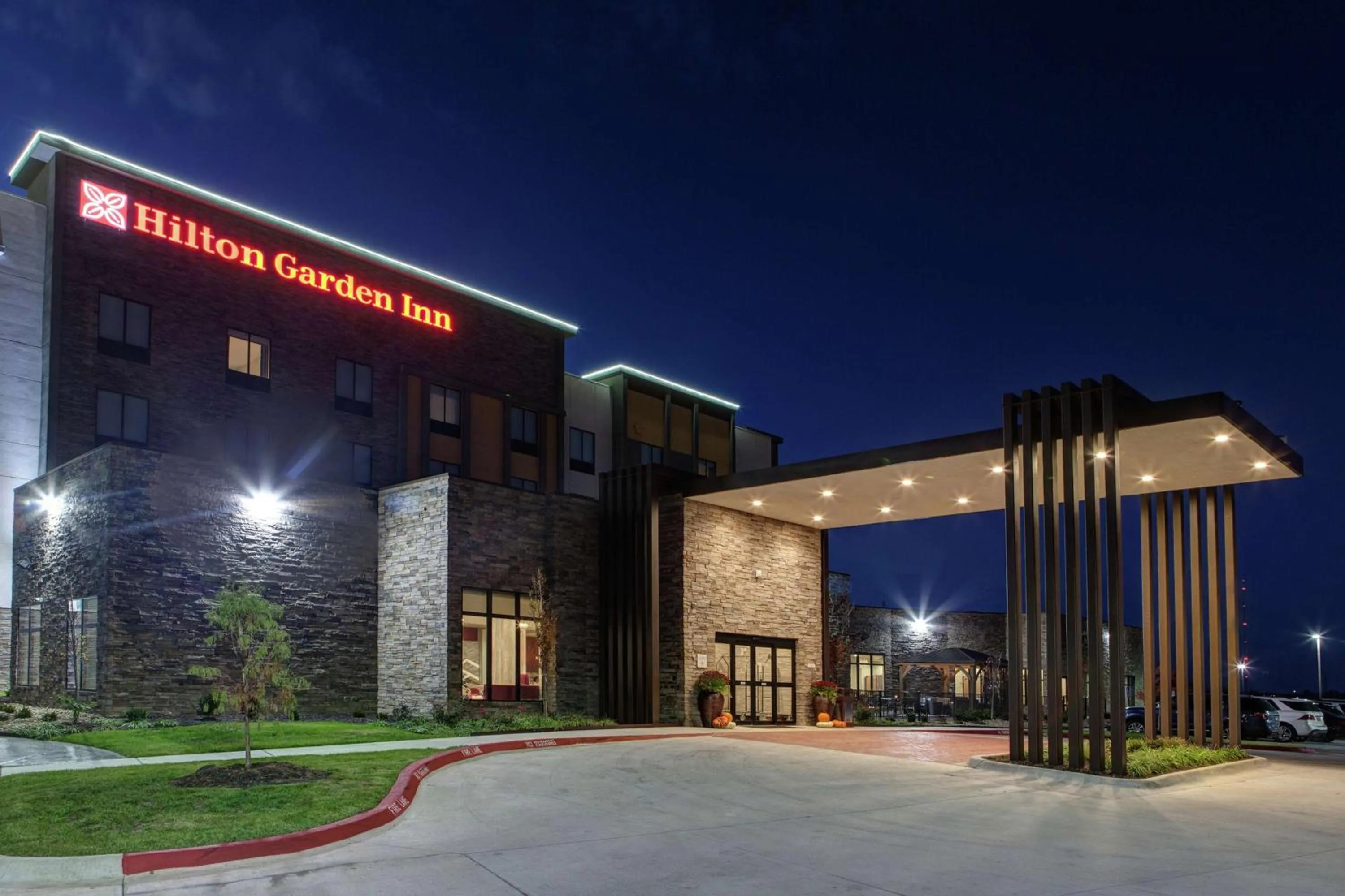 Property building in Hilton Garden Inn Topeka