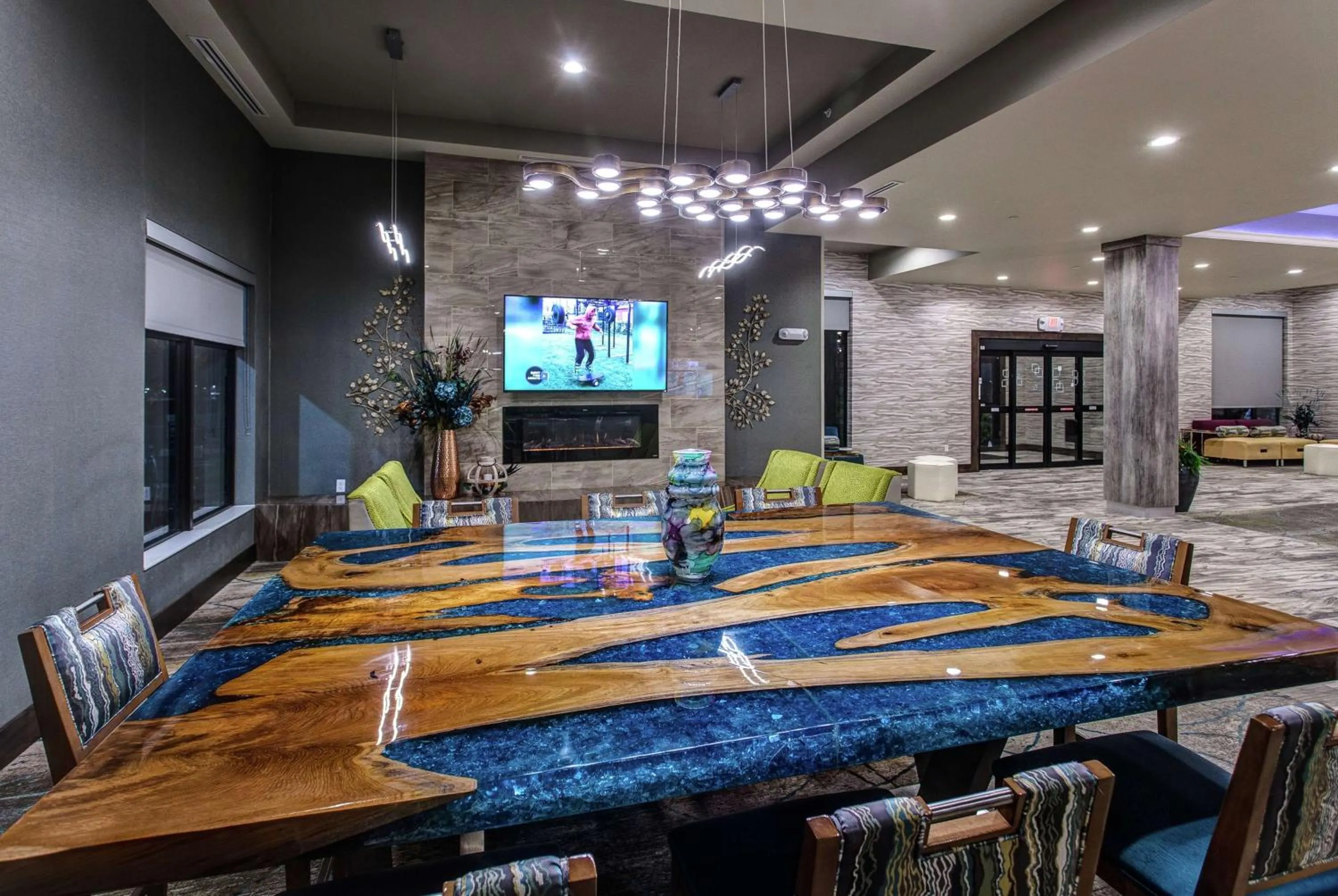 Lobby or reception in Hilton Garden Inn Topeka