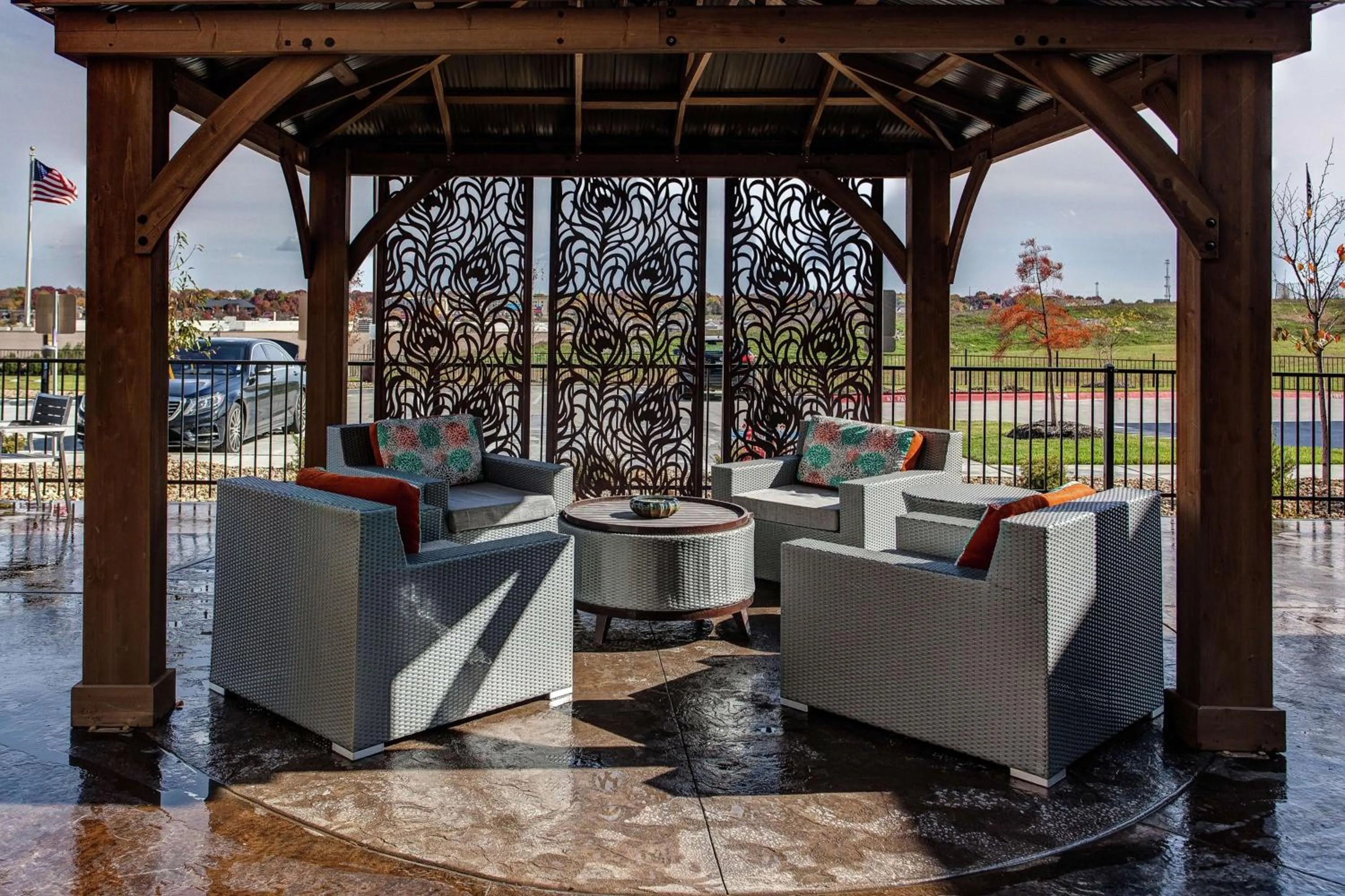 Patio in Hilton Garden Inn Topeka